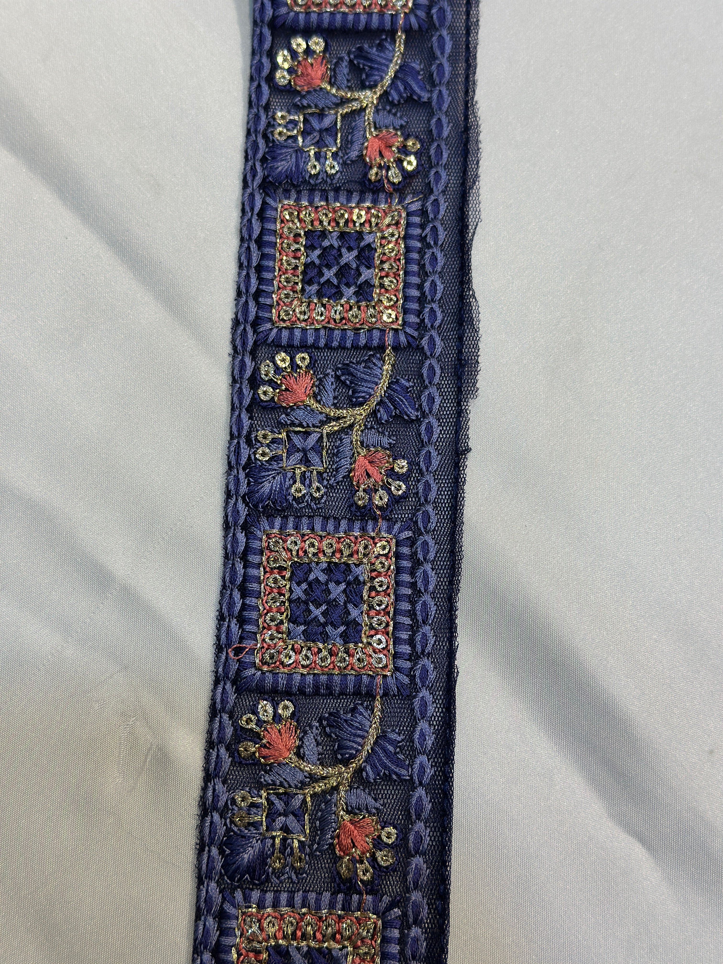 Indian Fancy Border Lace - ( L025 )