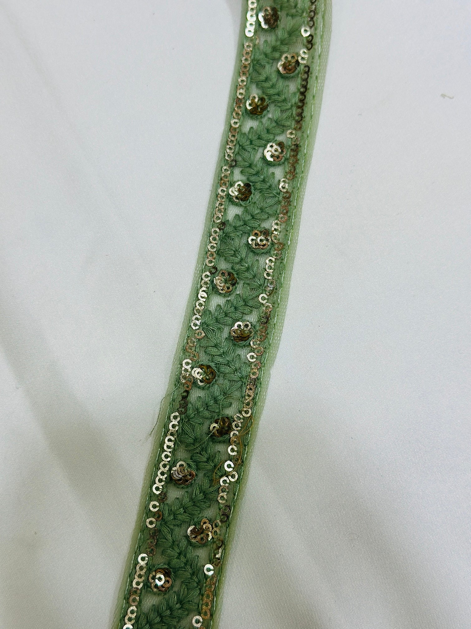 Indian Fancy Border Lace - ( L026 )