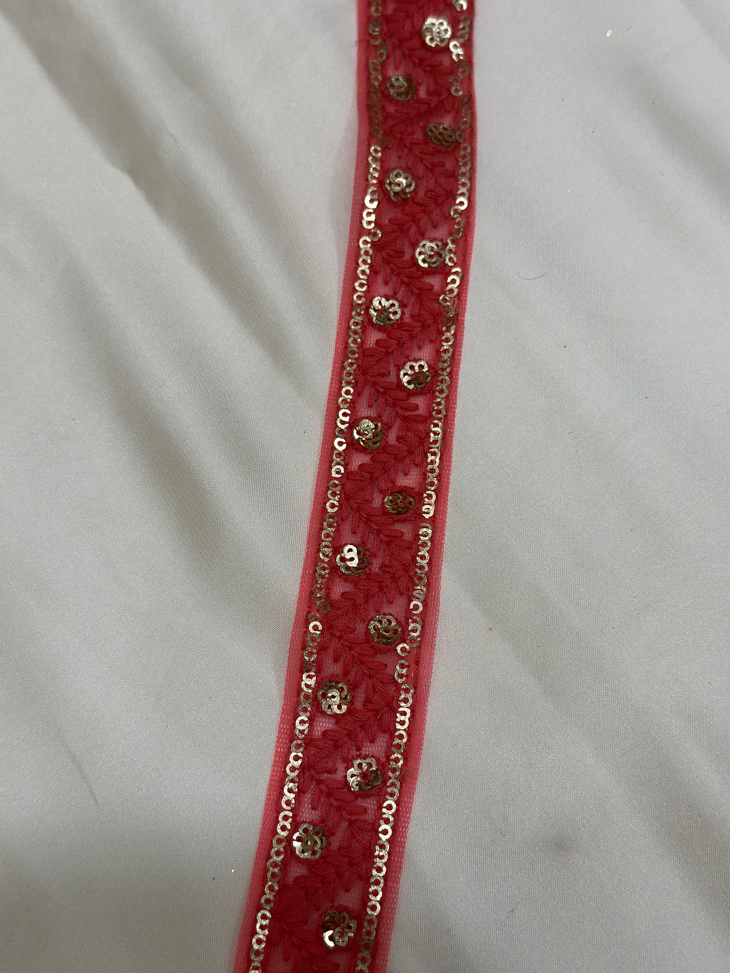 Indian Fancy Border Lace - ( L026 )