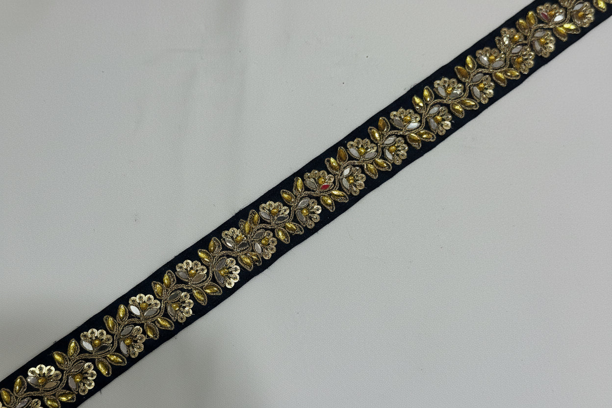 Indian Fancy Border Lace - ( L023 )