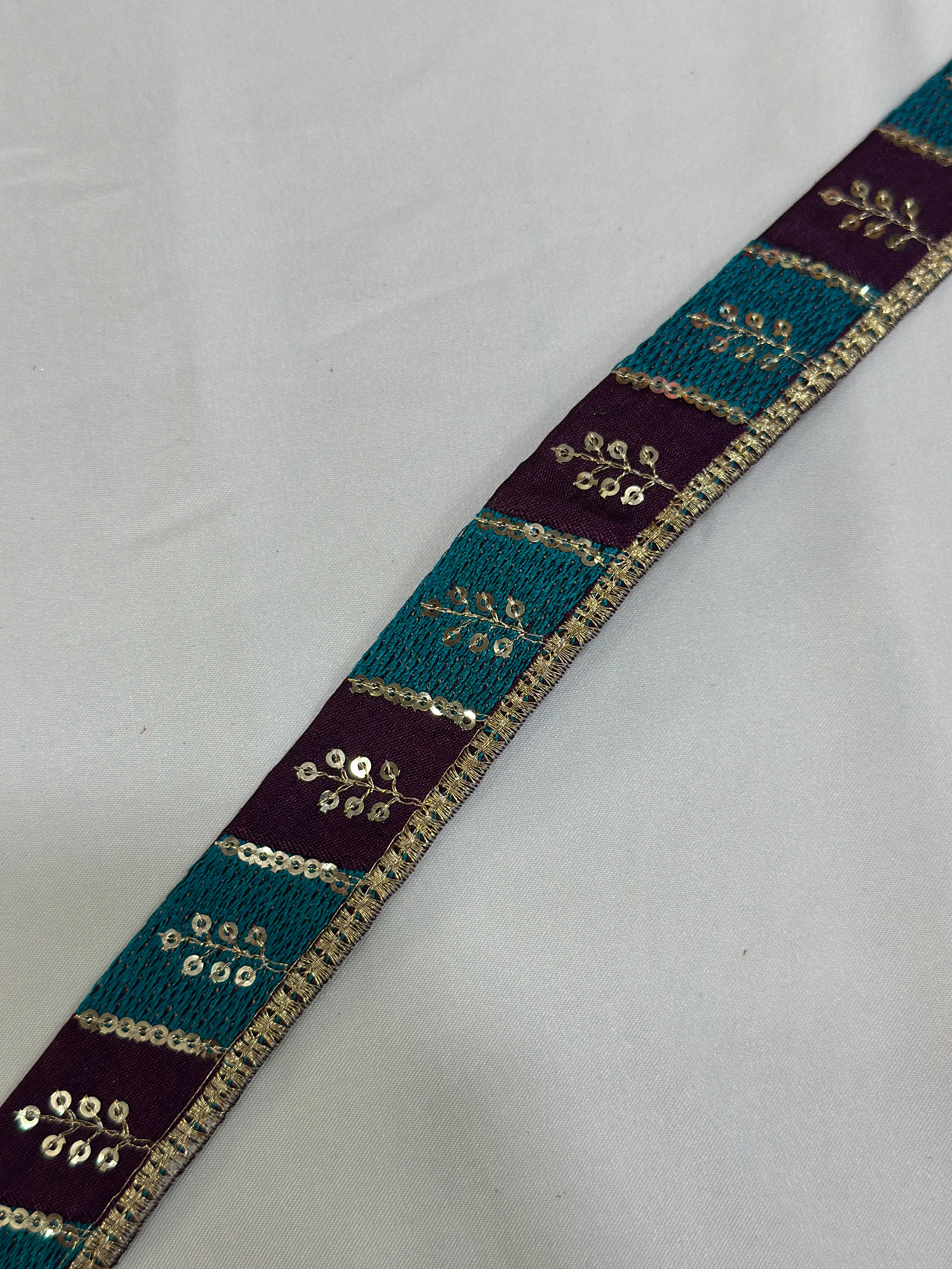 Indian Fancy Border Lace - ( L027 )