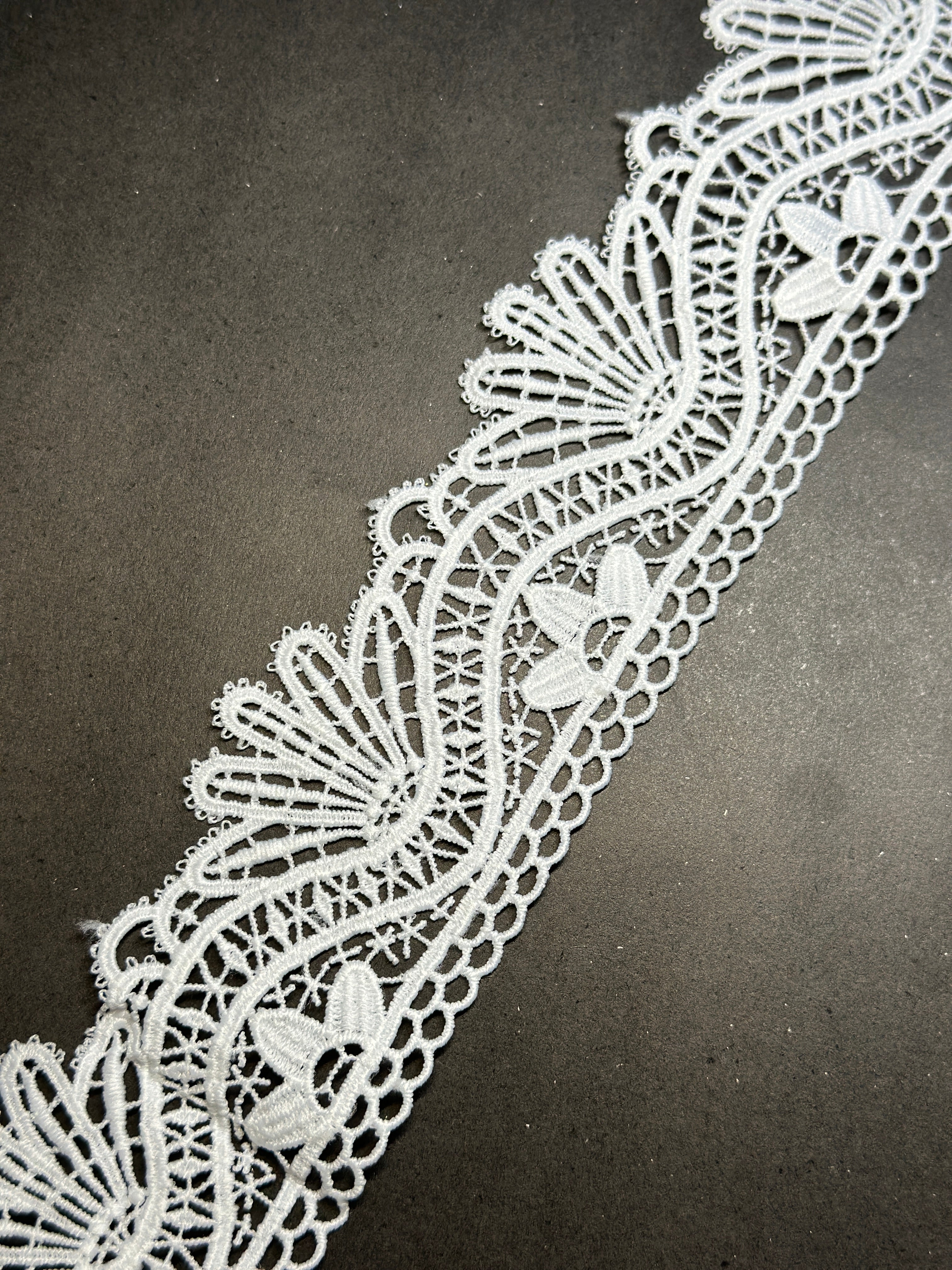 Milky Lace - ( L038 )
