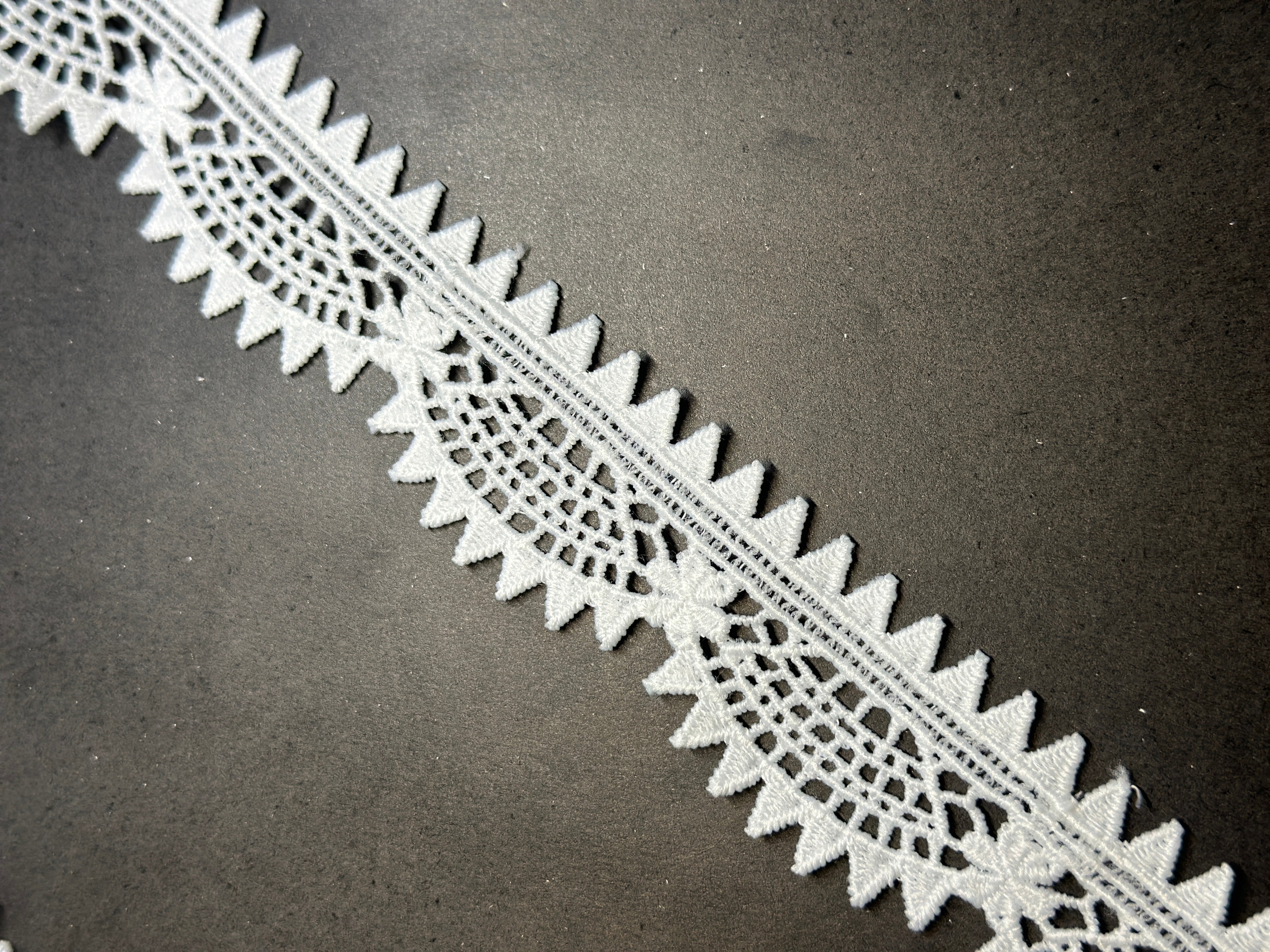 Milky Lace - ( L084 )