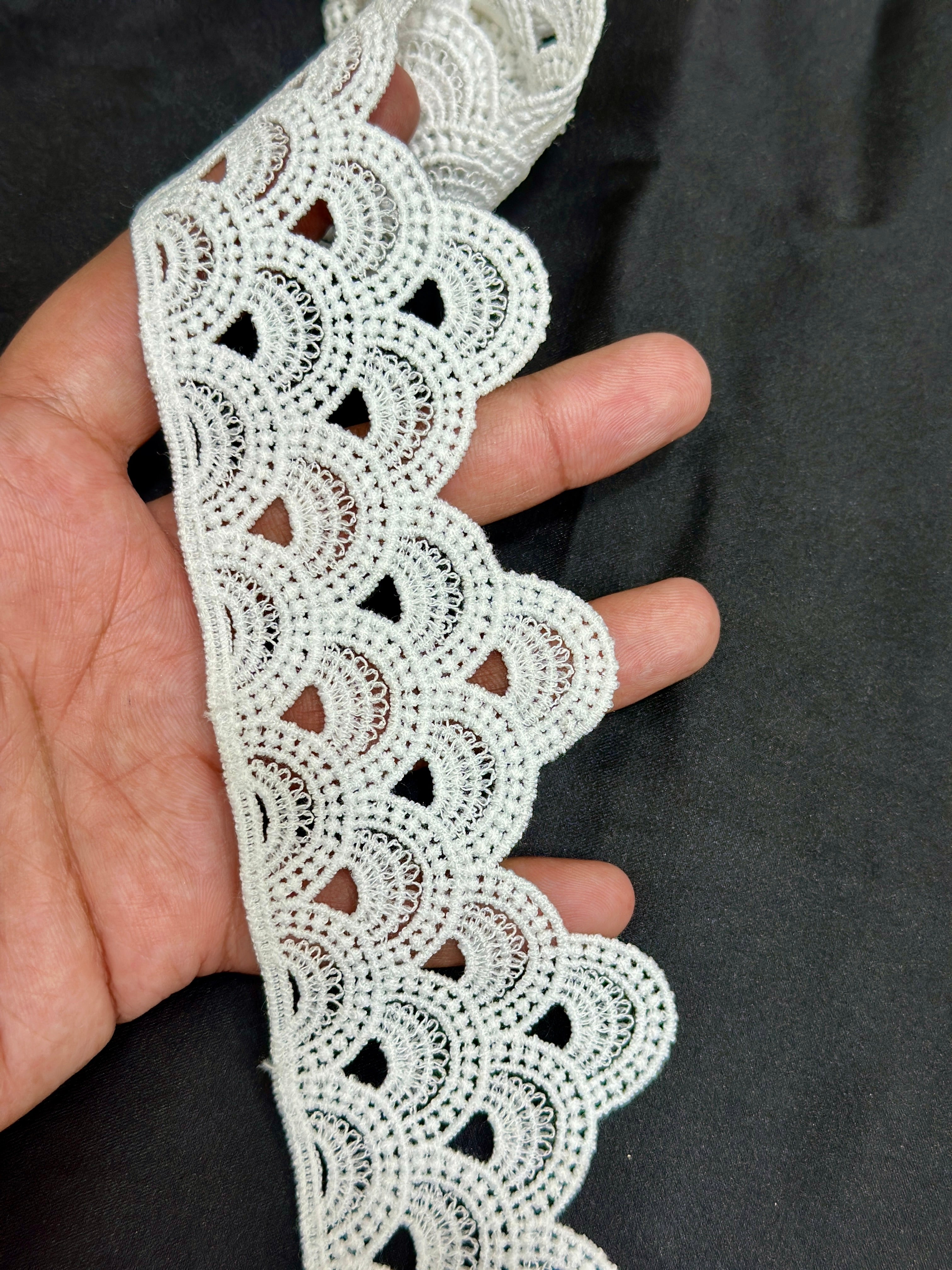 Milky Lace - ( L196 )
