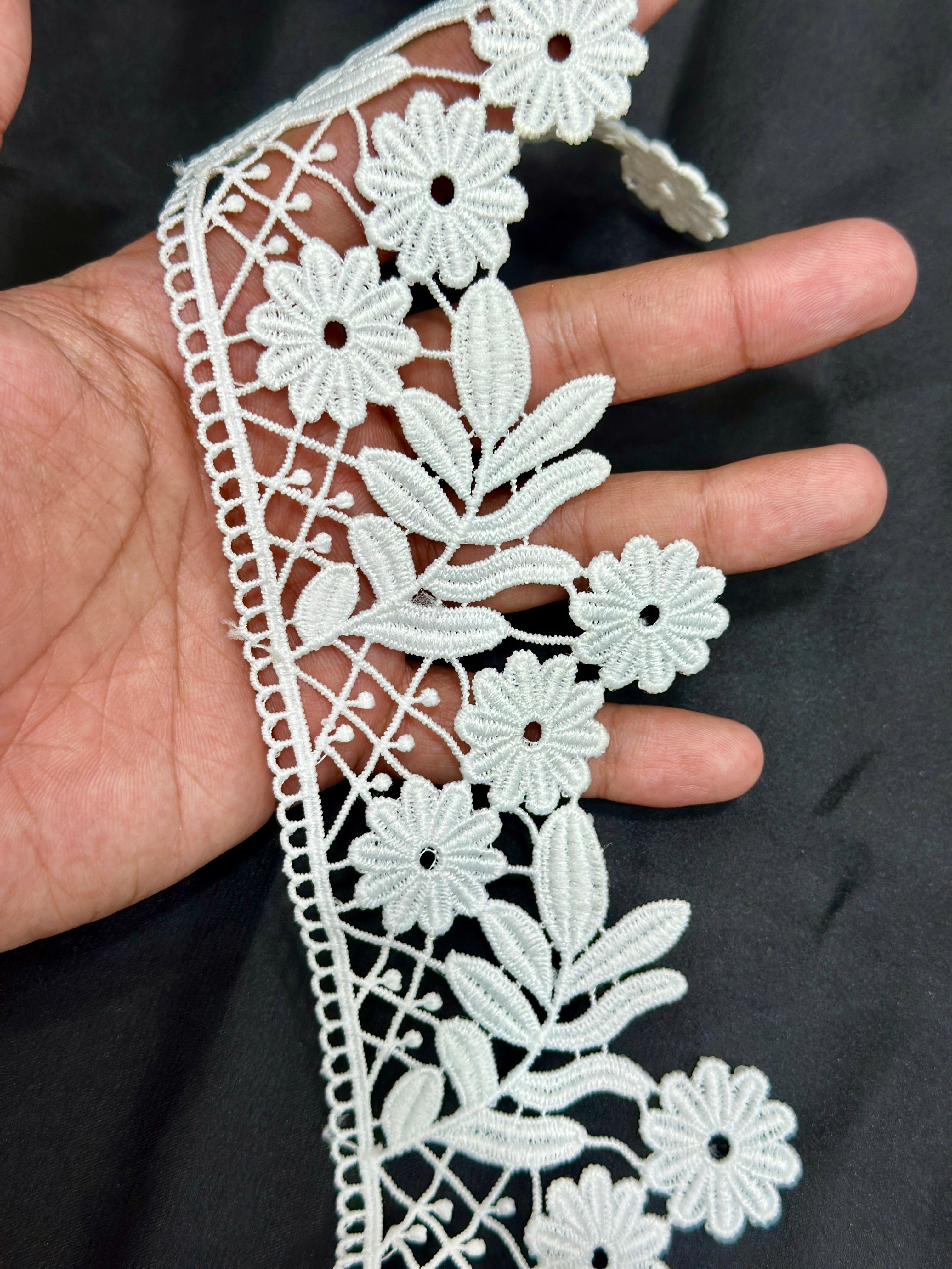 Milky Lace - ( L197 )