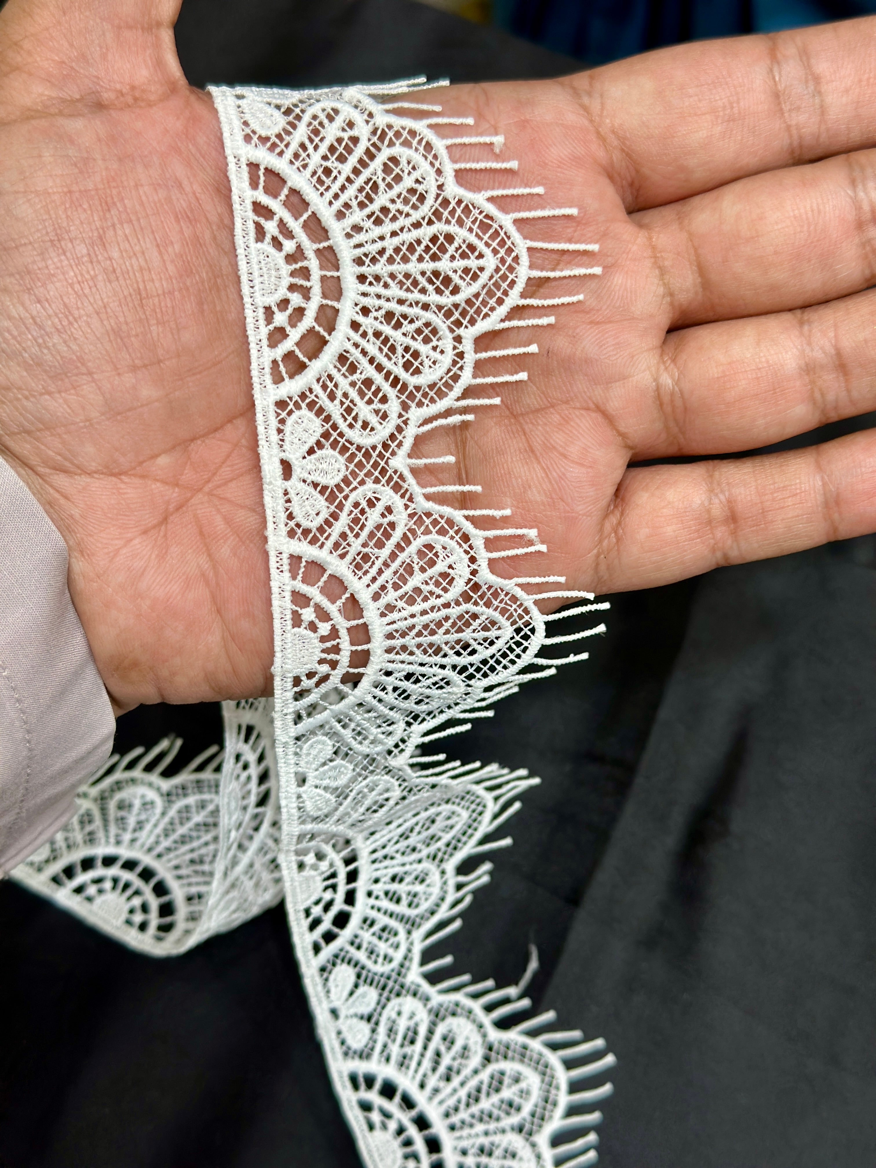 Milky Lace - ( L221 )