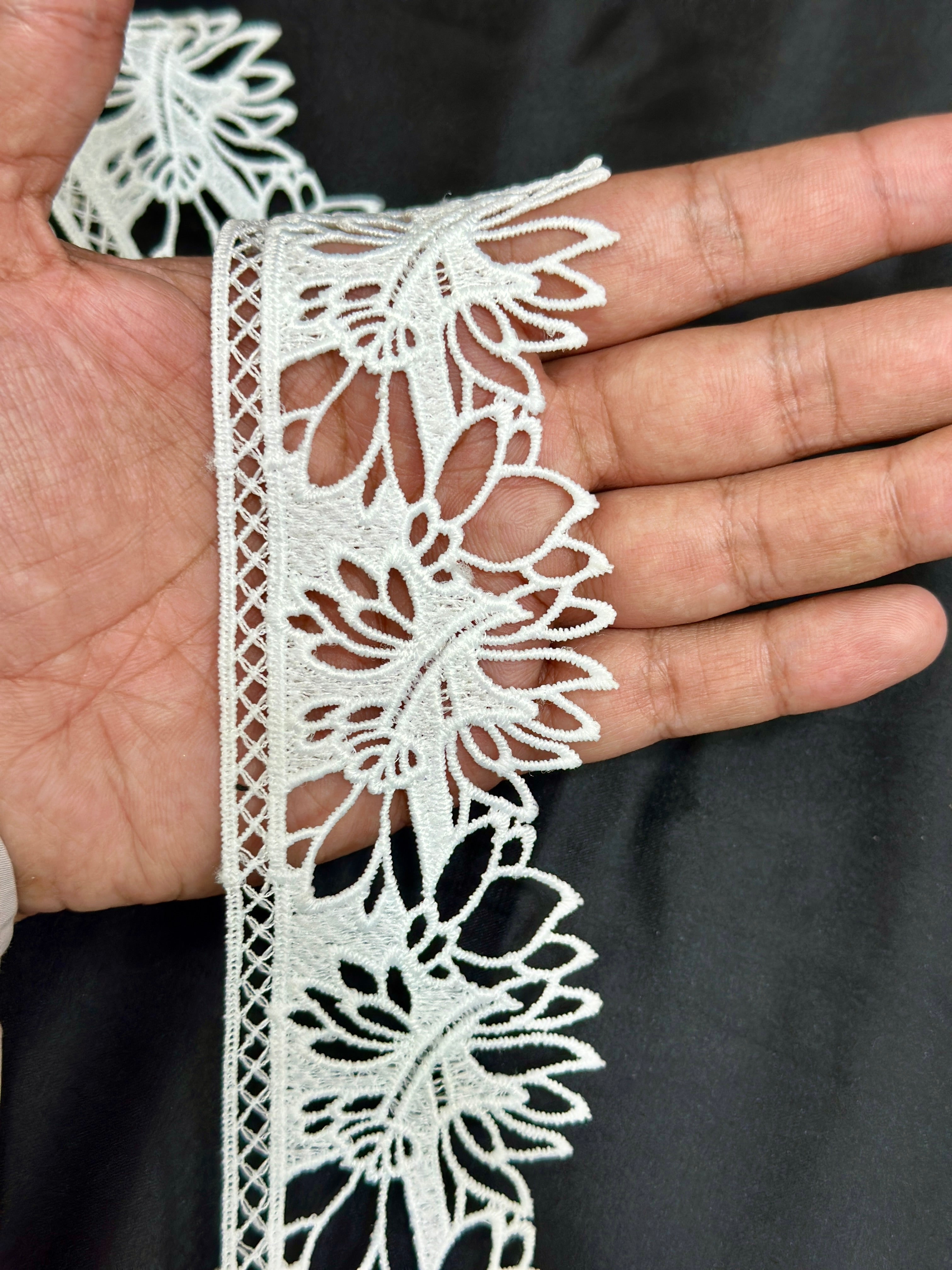 Milky Lace - ( L230 )