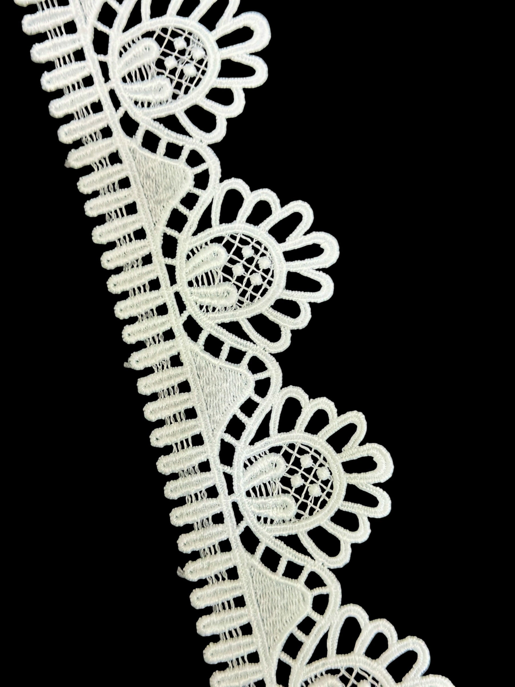 Milky Lace - ( L233 )