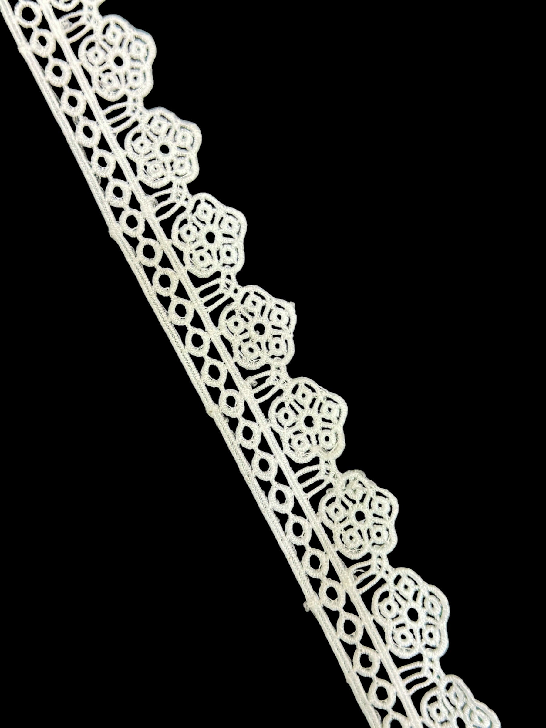 Milky Lace / Dupatta Size - ( L278 )