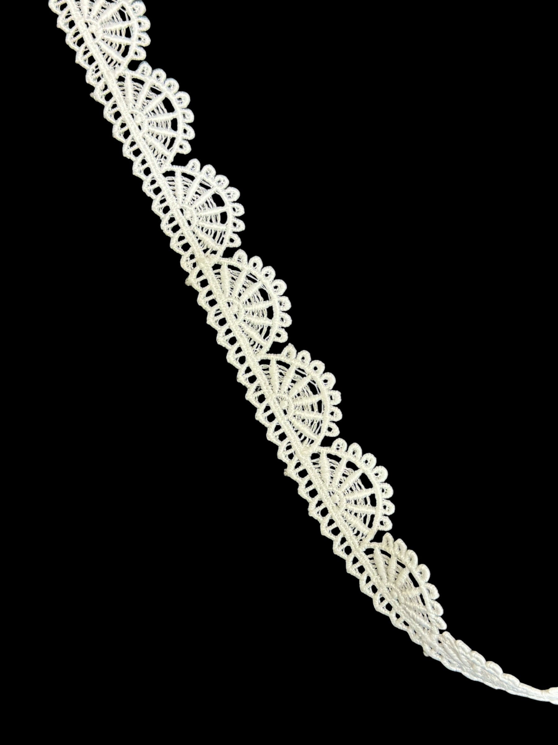 Milky Lace / Dupatta Size - ( L281 )