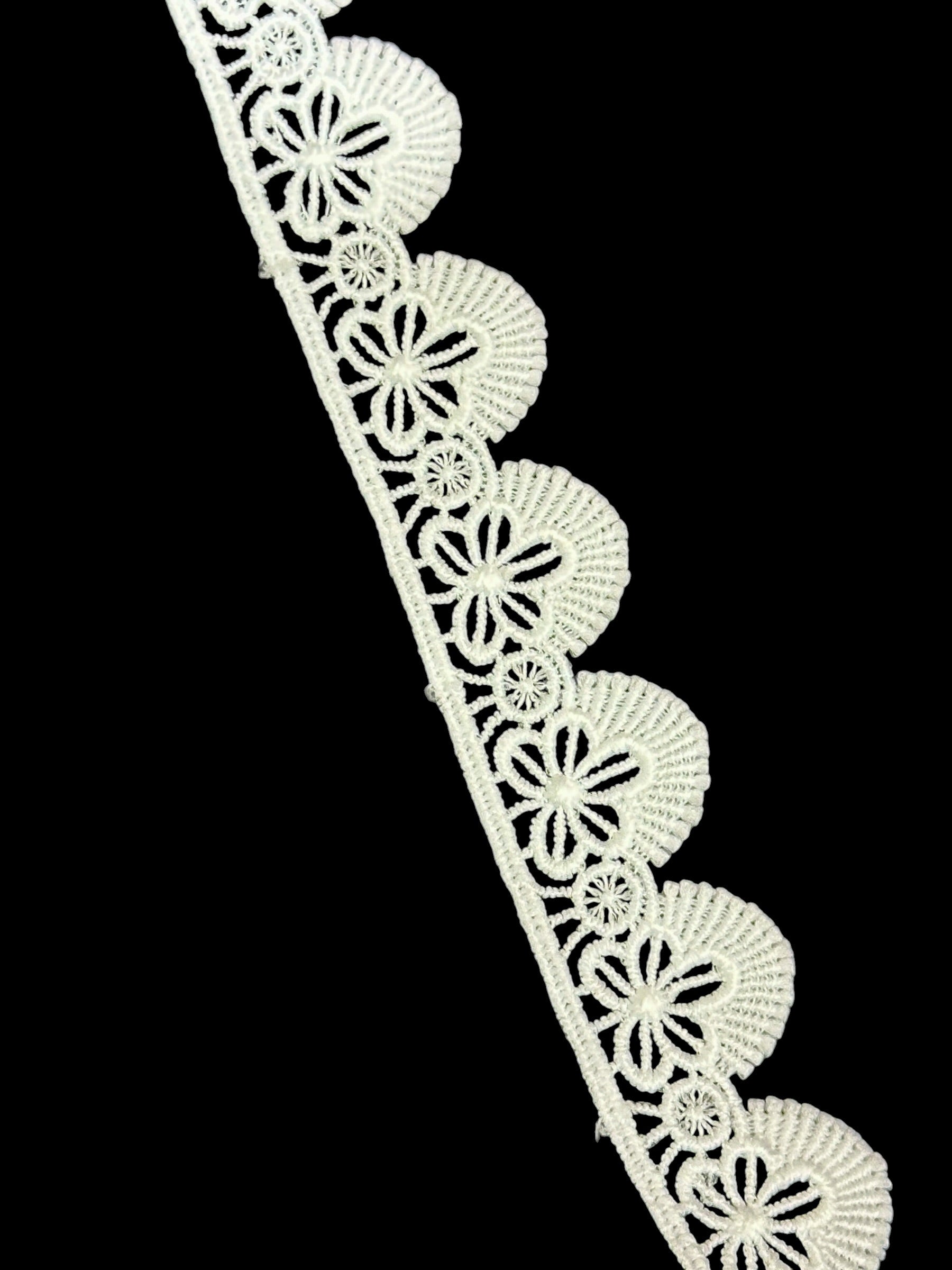 Milky Lace / Dupatta Size - ( L295 )
