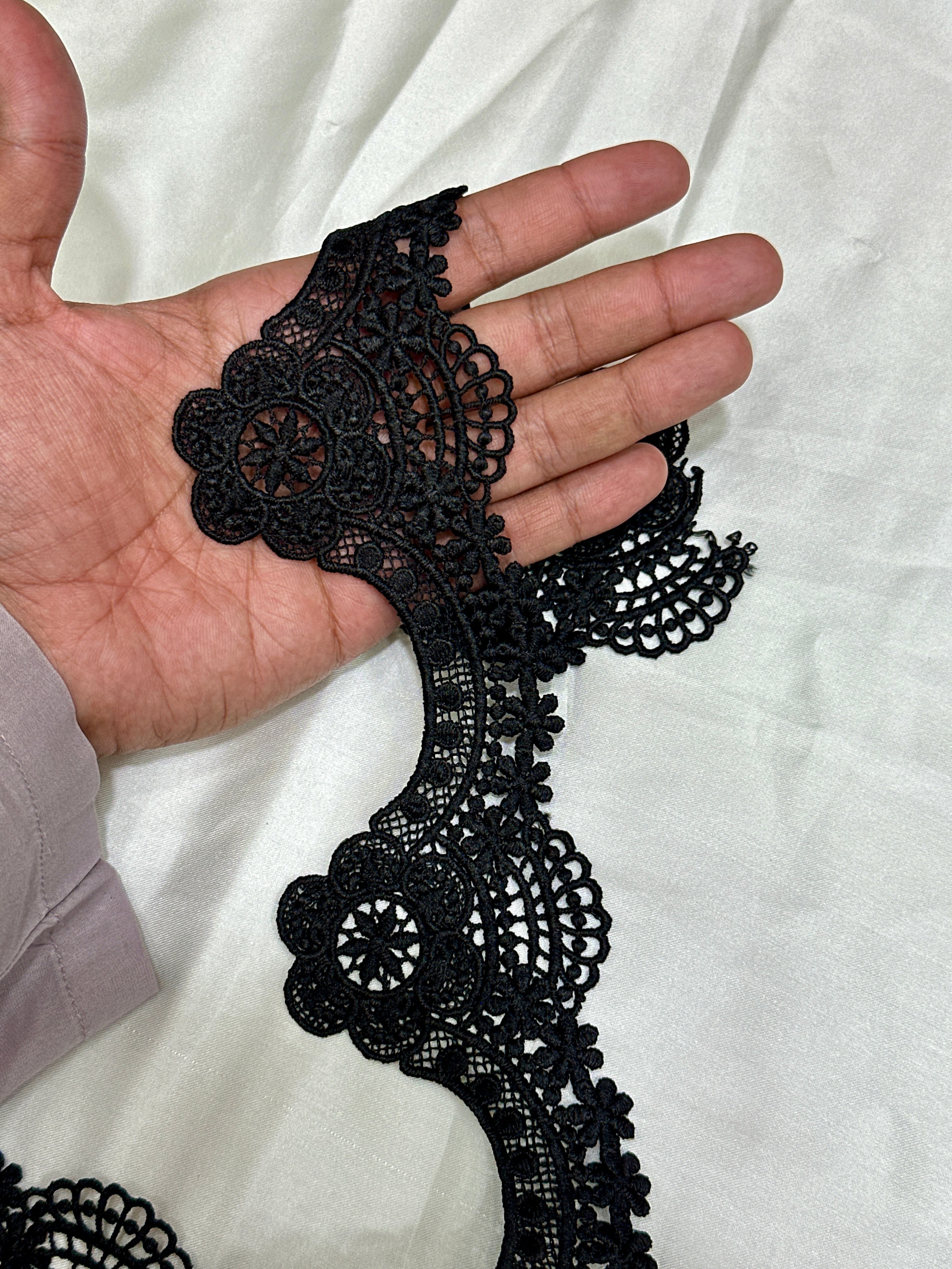 Milky Lace - Black - ( L325 )