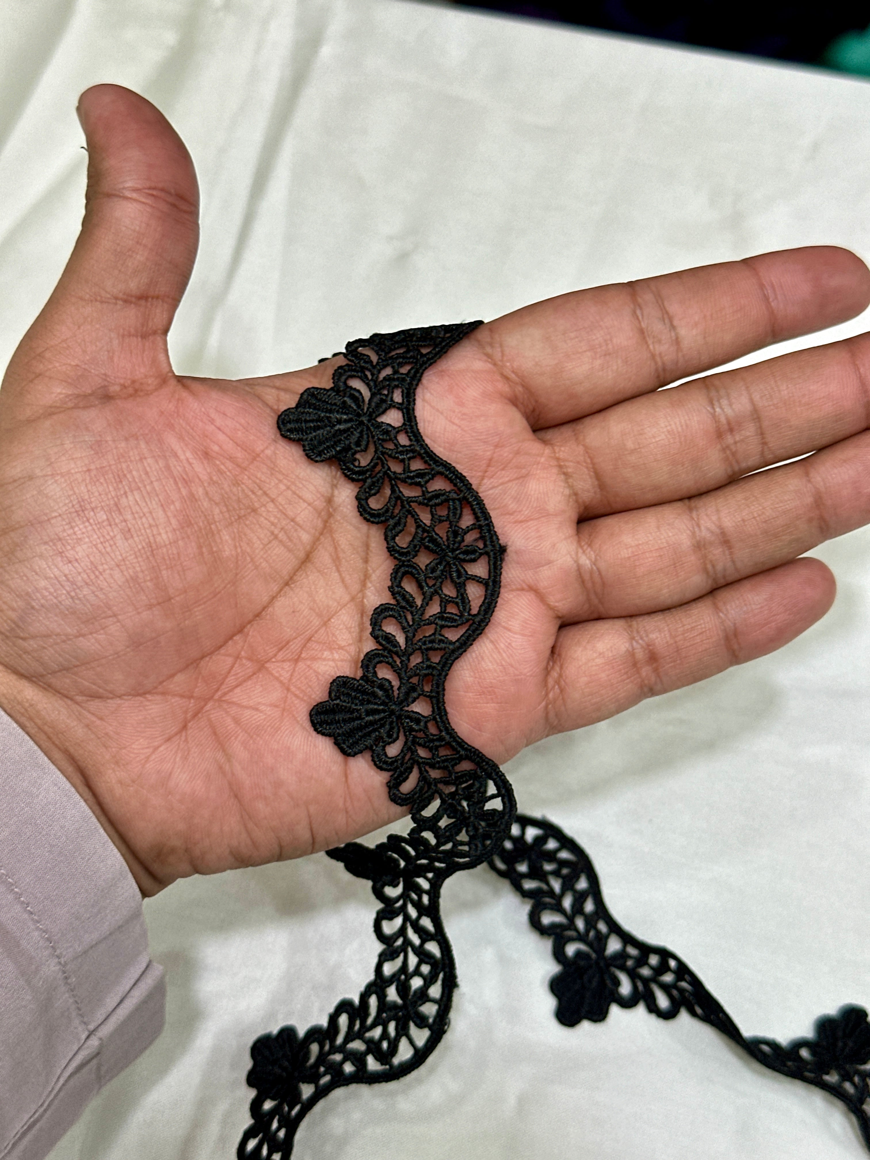 Milky Lace - Black - ( L331 )