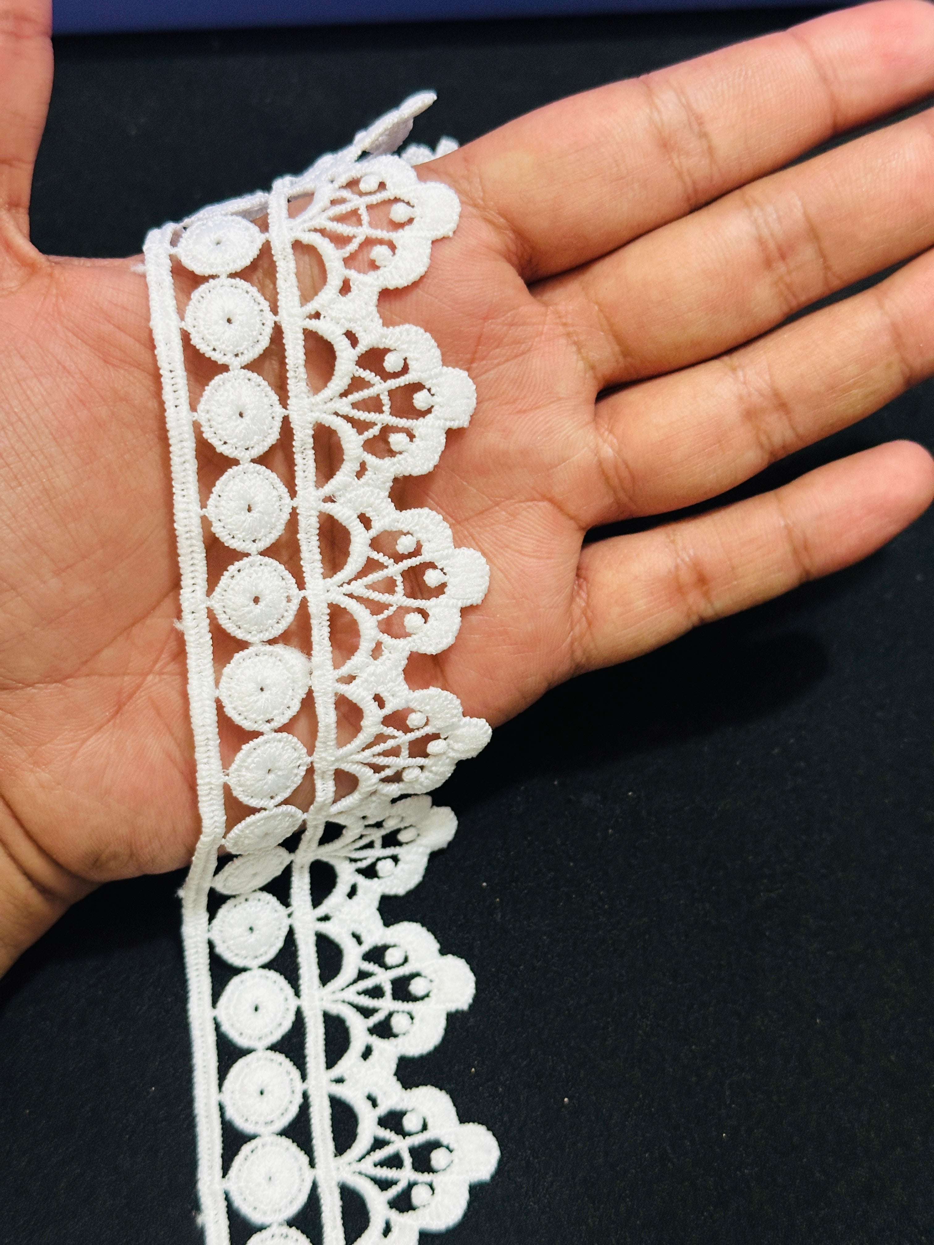 Milky Lace / Dupatta Size - ( L336 )