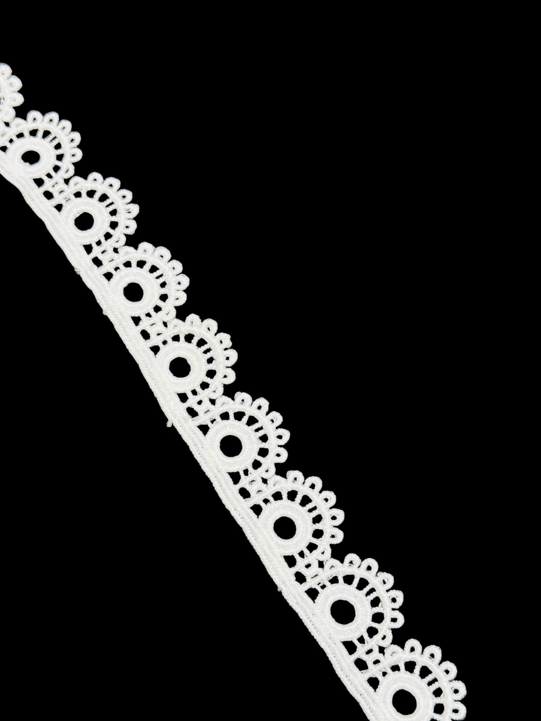 Milky Lace / Dupatta Size - ( L340 )