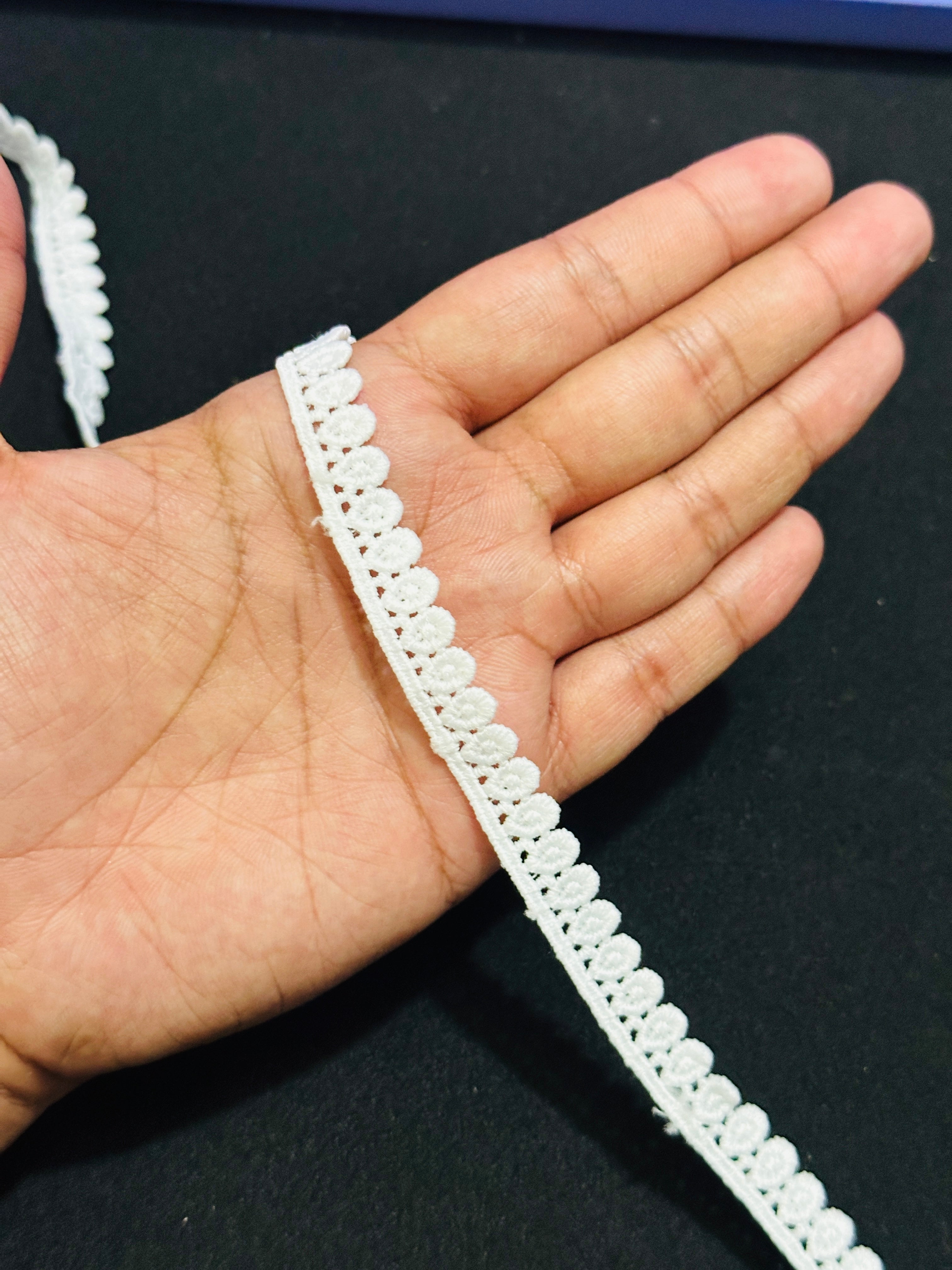 Milky Lace / Dupatta Size - ( L350 )