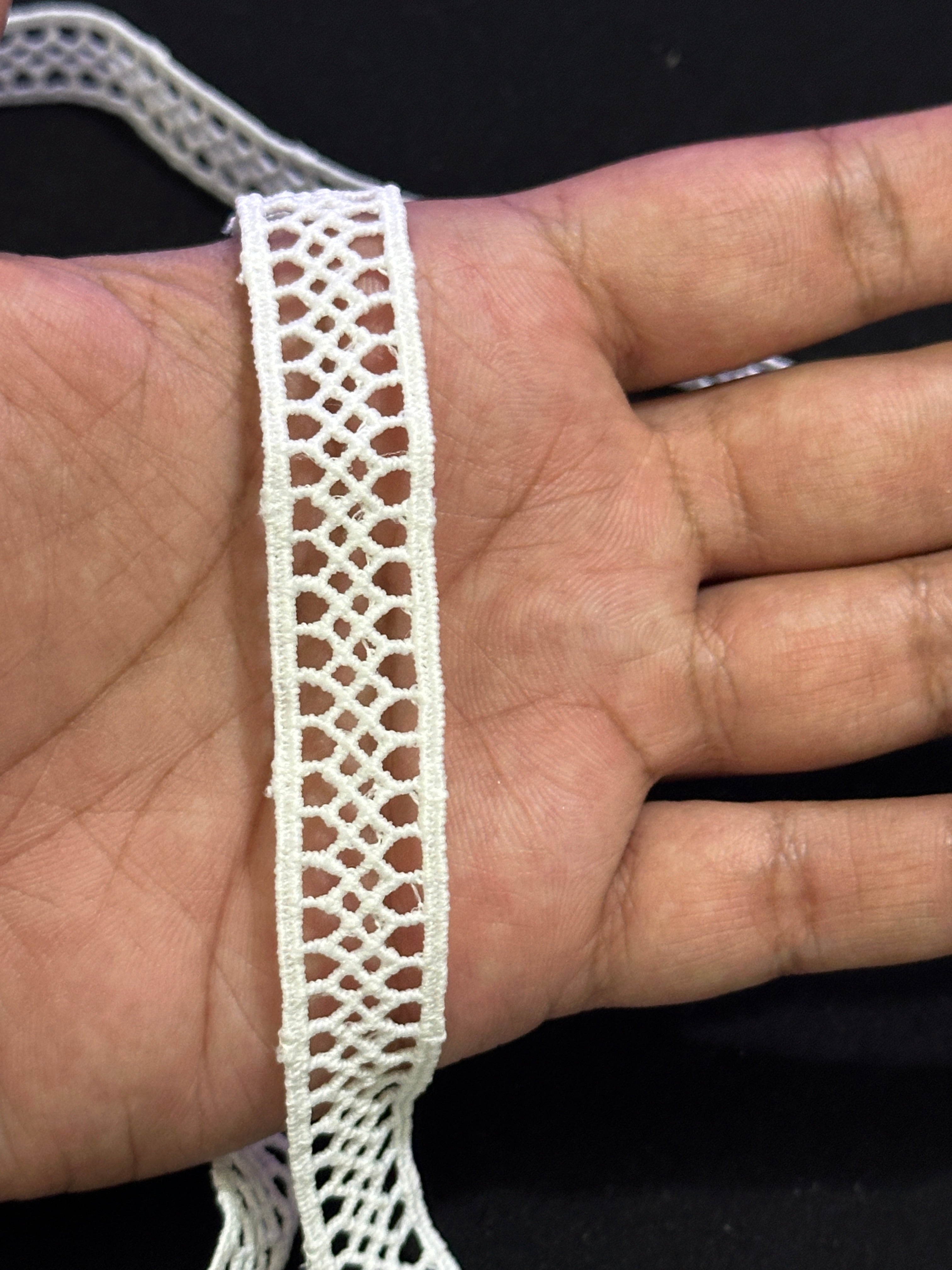 🌿 Milky Border Lace Feeta / Filling –  ( L381 )
