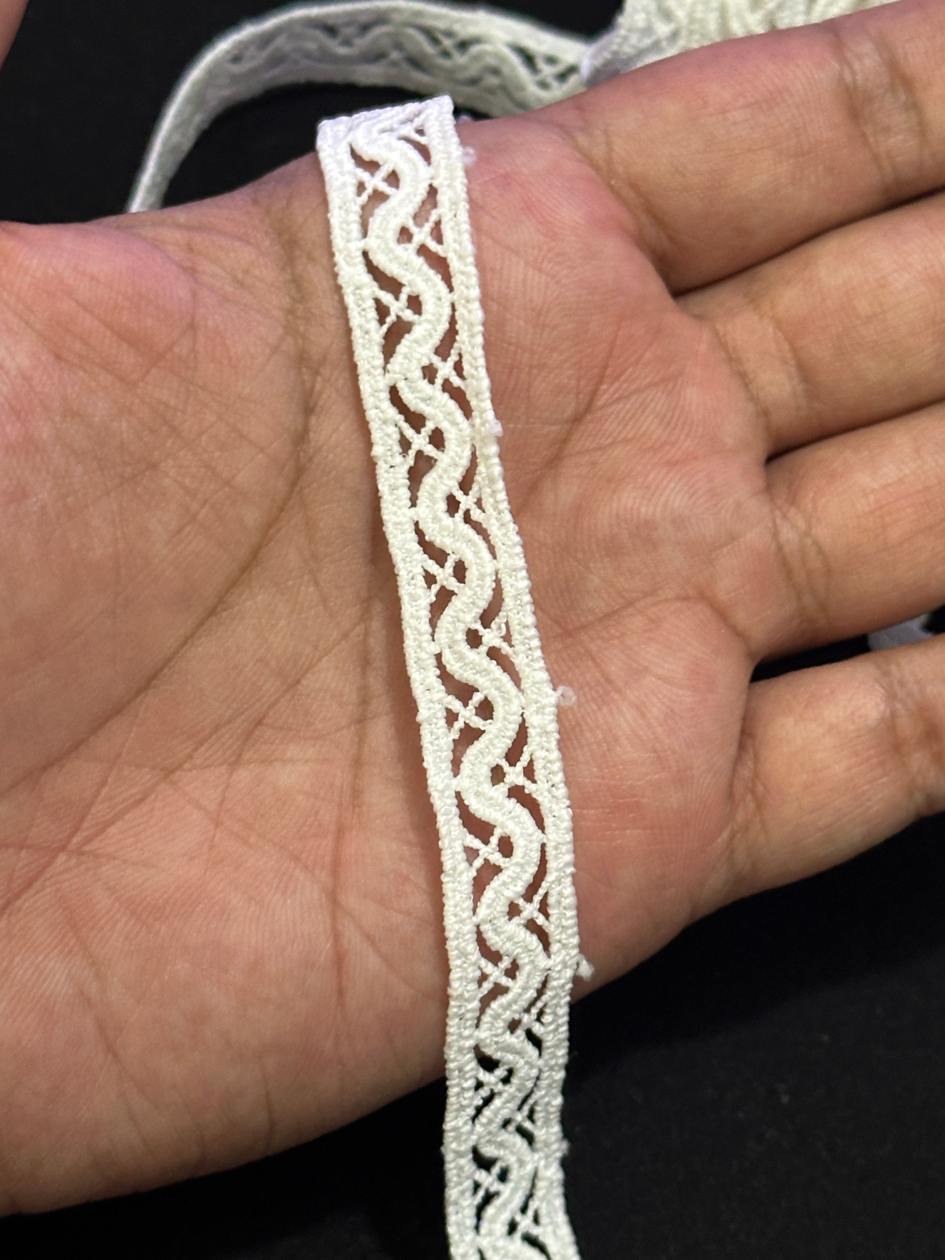 🌿 Milky Border Lace Feeta / Filling –  ( L380 )
