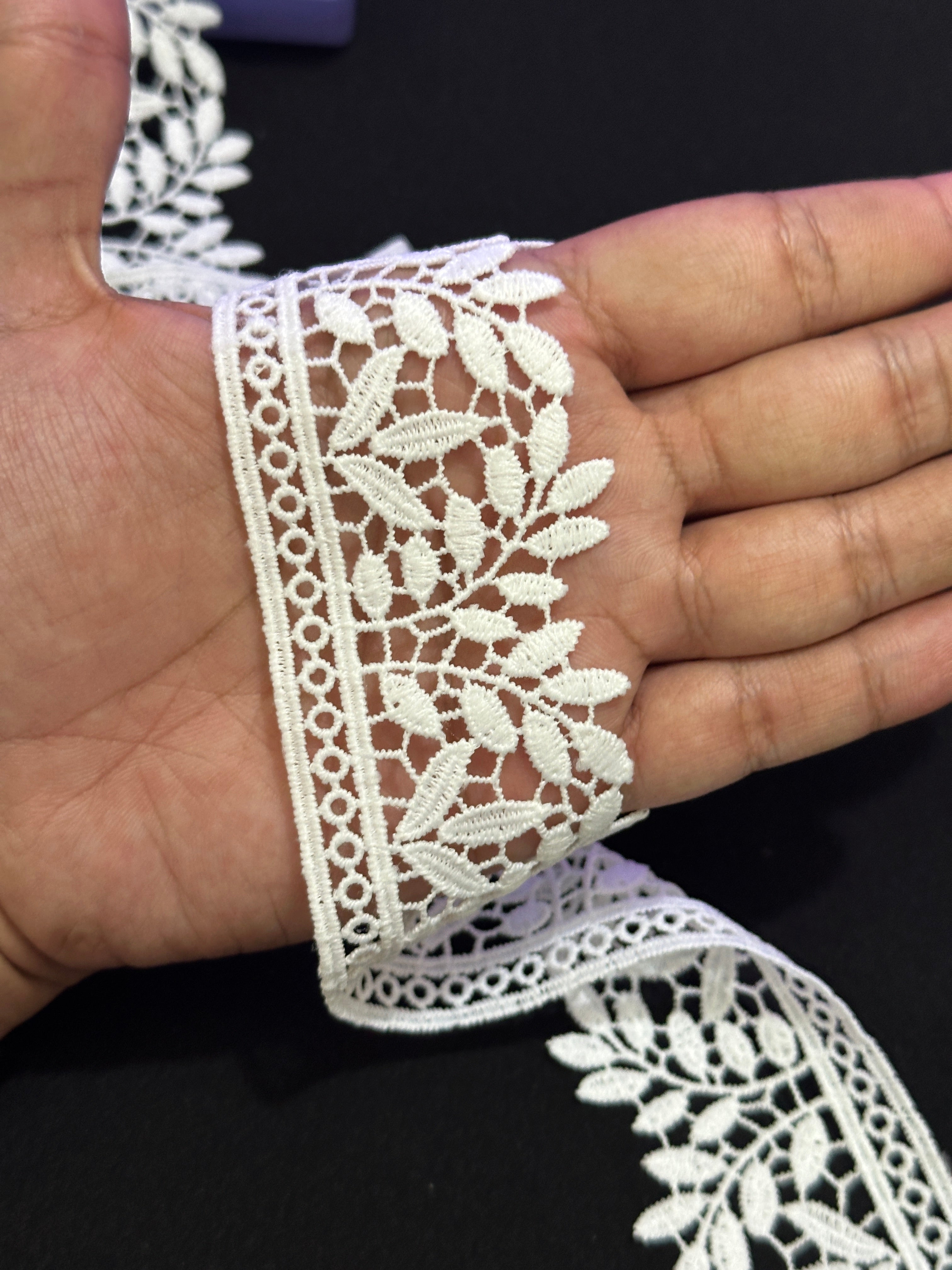 🌿 Milky Lace - ( L396 )