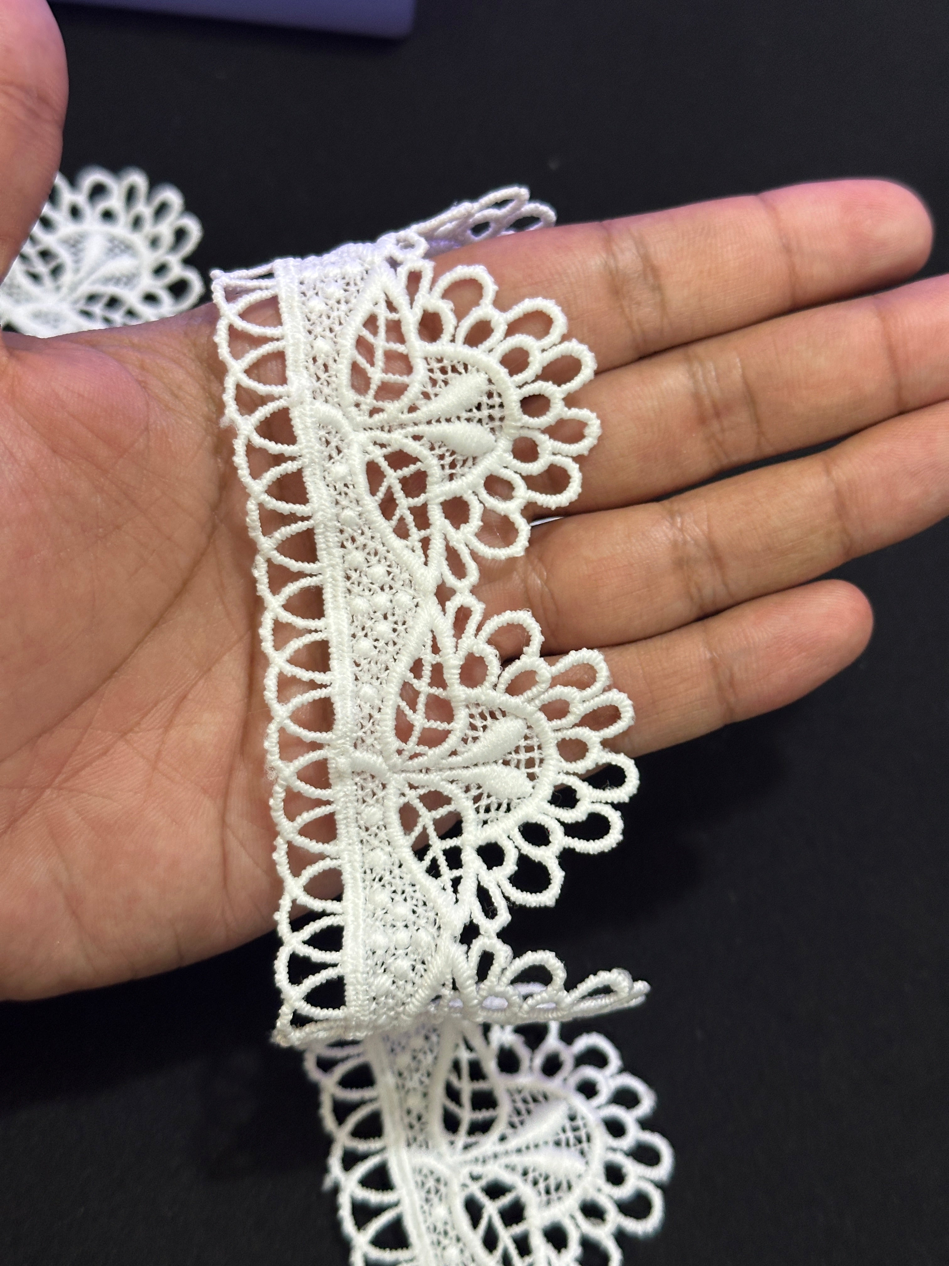 🌿 Milky Lace - ( L393 )