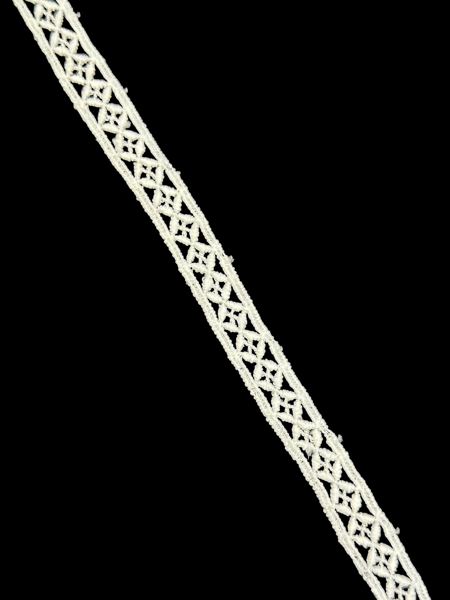 🌿 Milky Border Lace Feeta / Filling –  ( L418 )