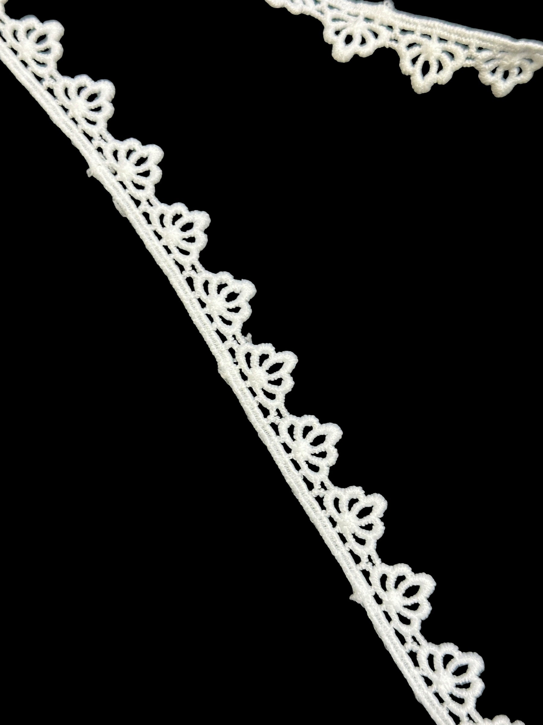 🌿Milky Lace / Dupatta Size - ( L429 )