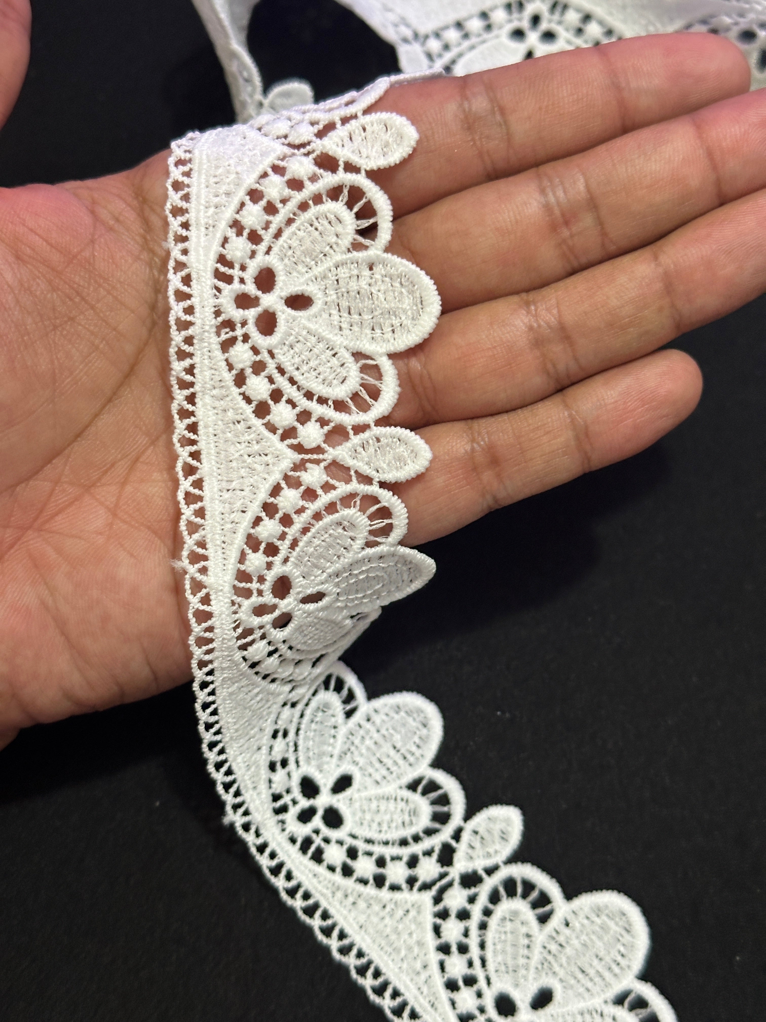 🌿 Milky Lace - ( L401 )