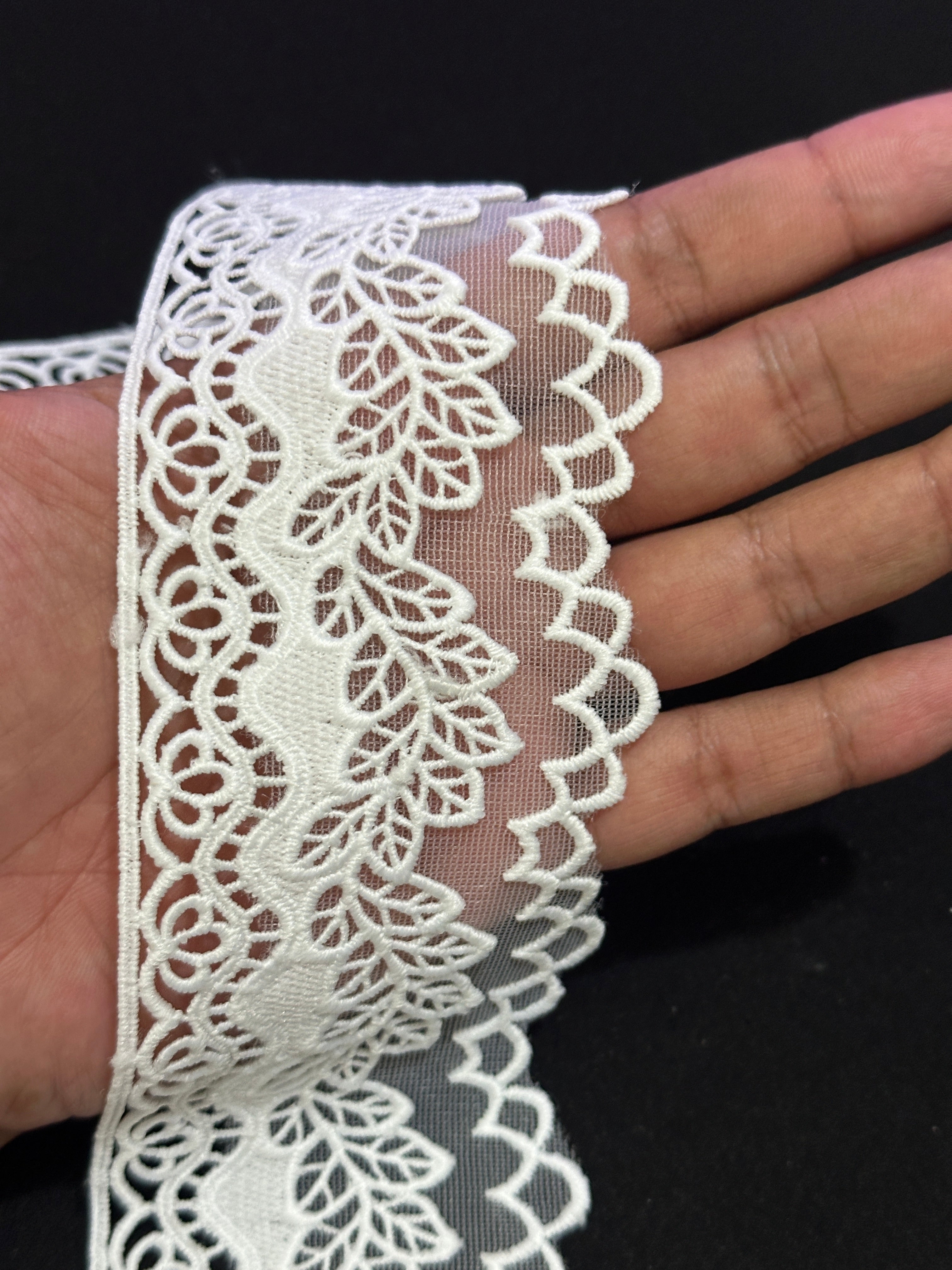 🌿Designer Milky Net Border Lace – Elegant Floral Pattern ( L435 )