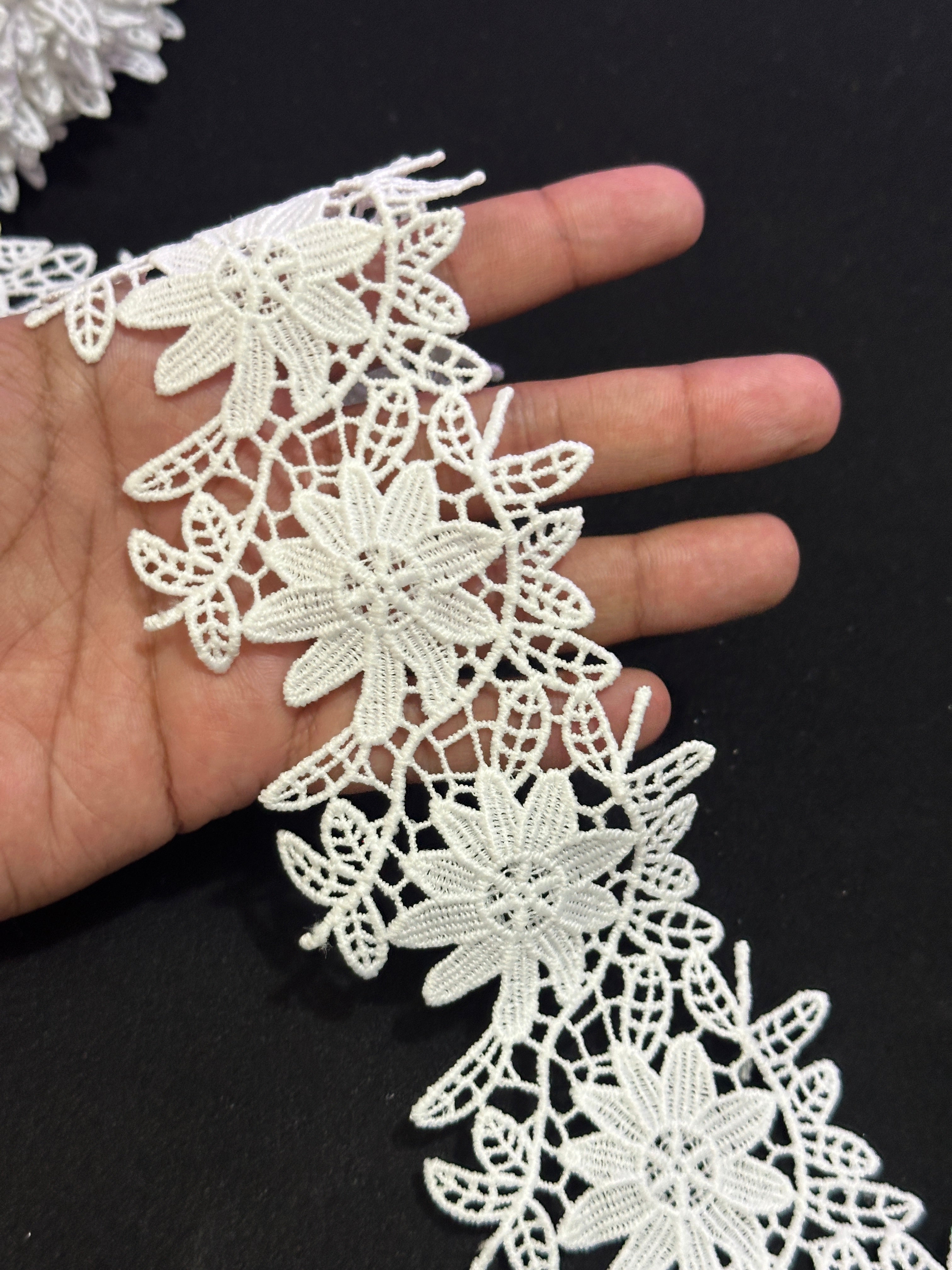 🌿 Designer 3D Milky Lace - ( L410 )