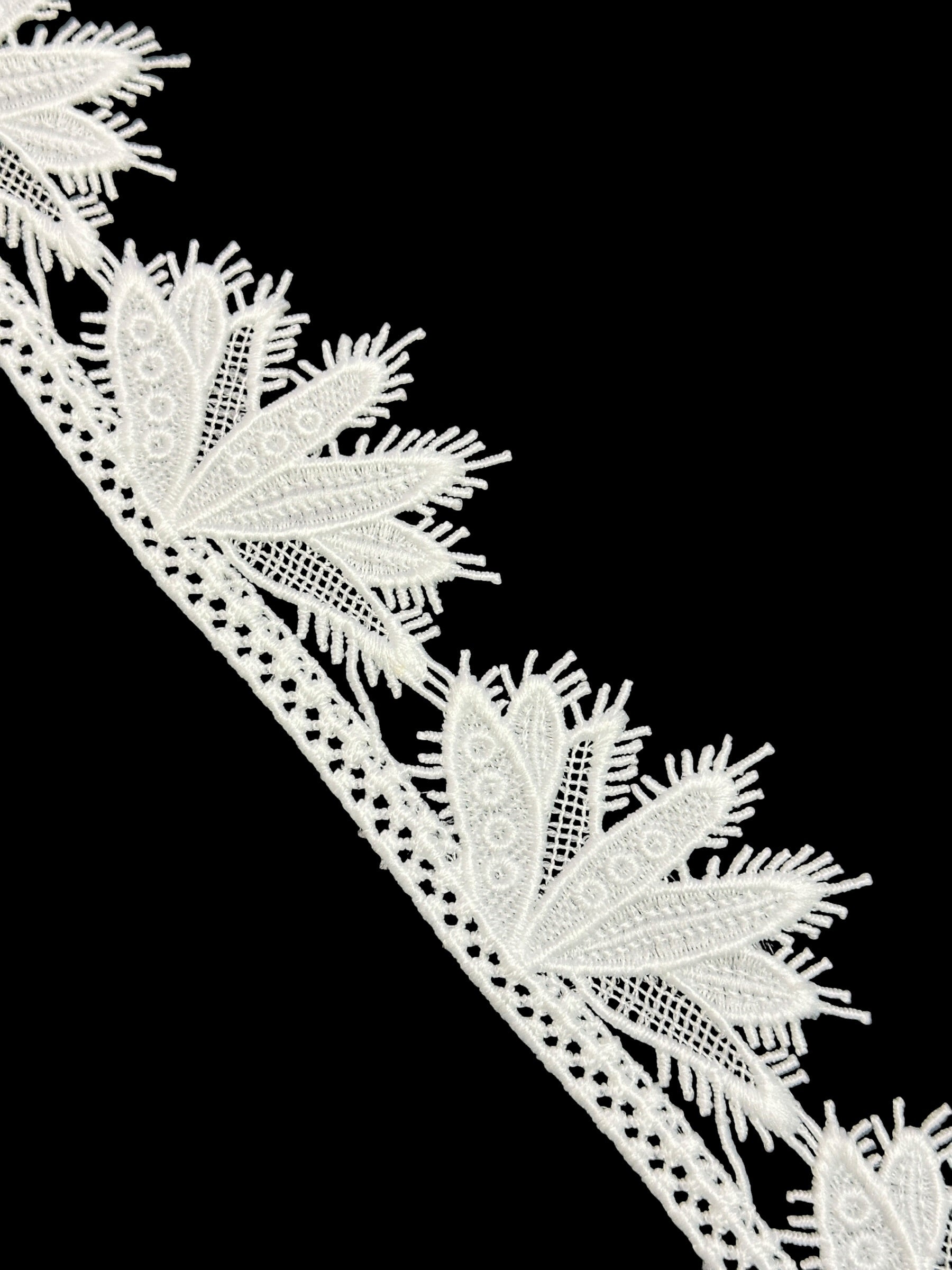 🌿 Designer 3D Milky Lace - ( L444 )