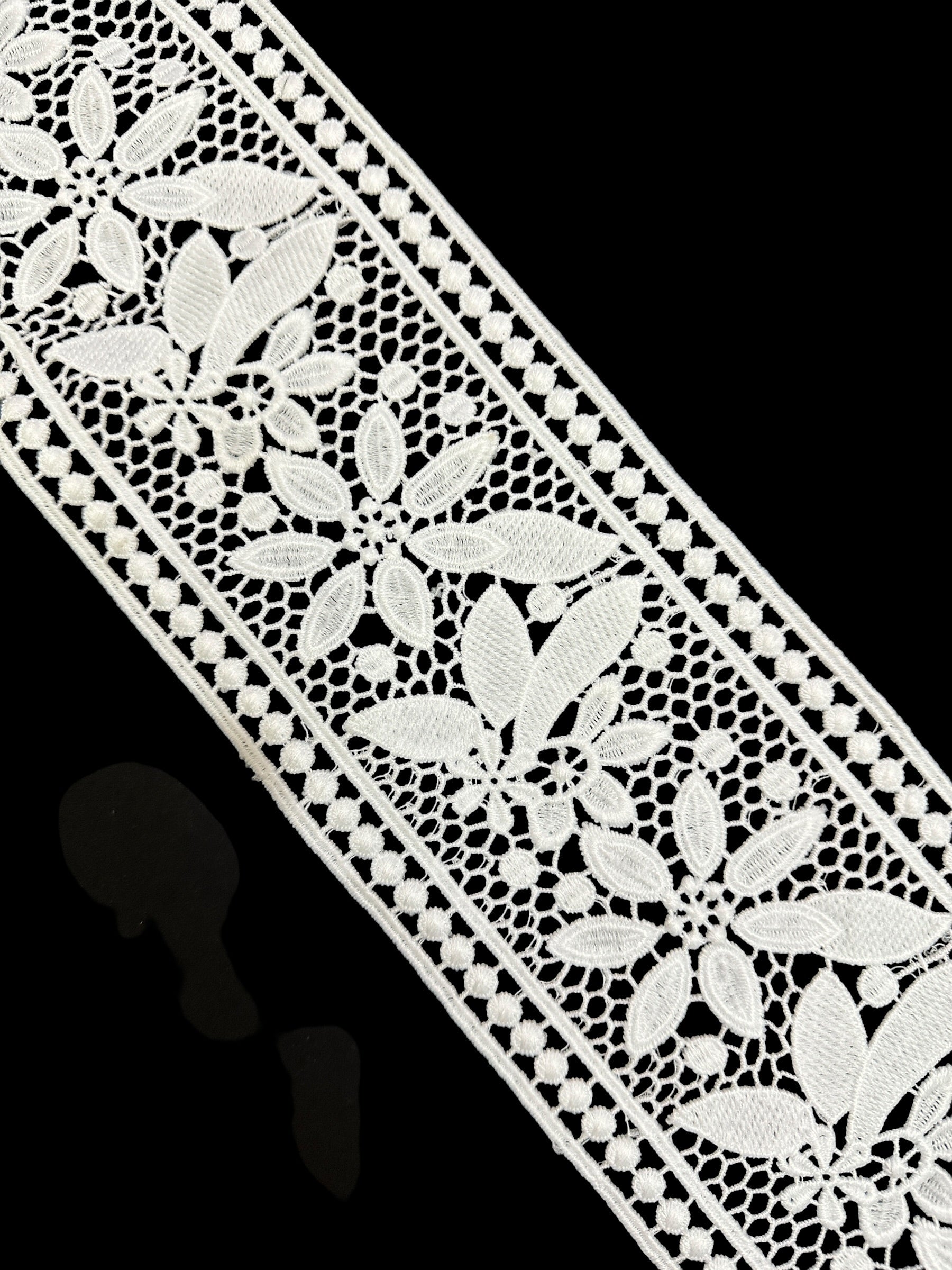 🌿 Milky Border Lace Feeta / Filling –  ( L449 )