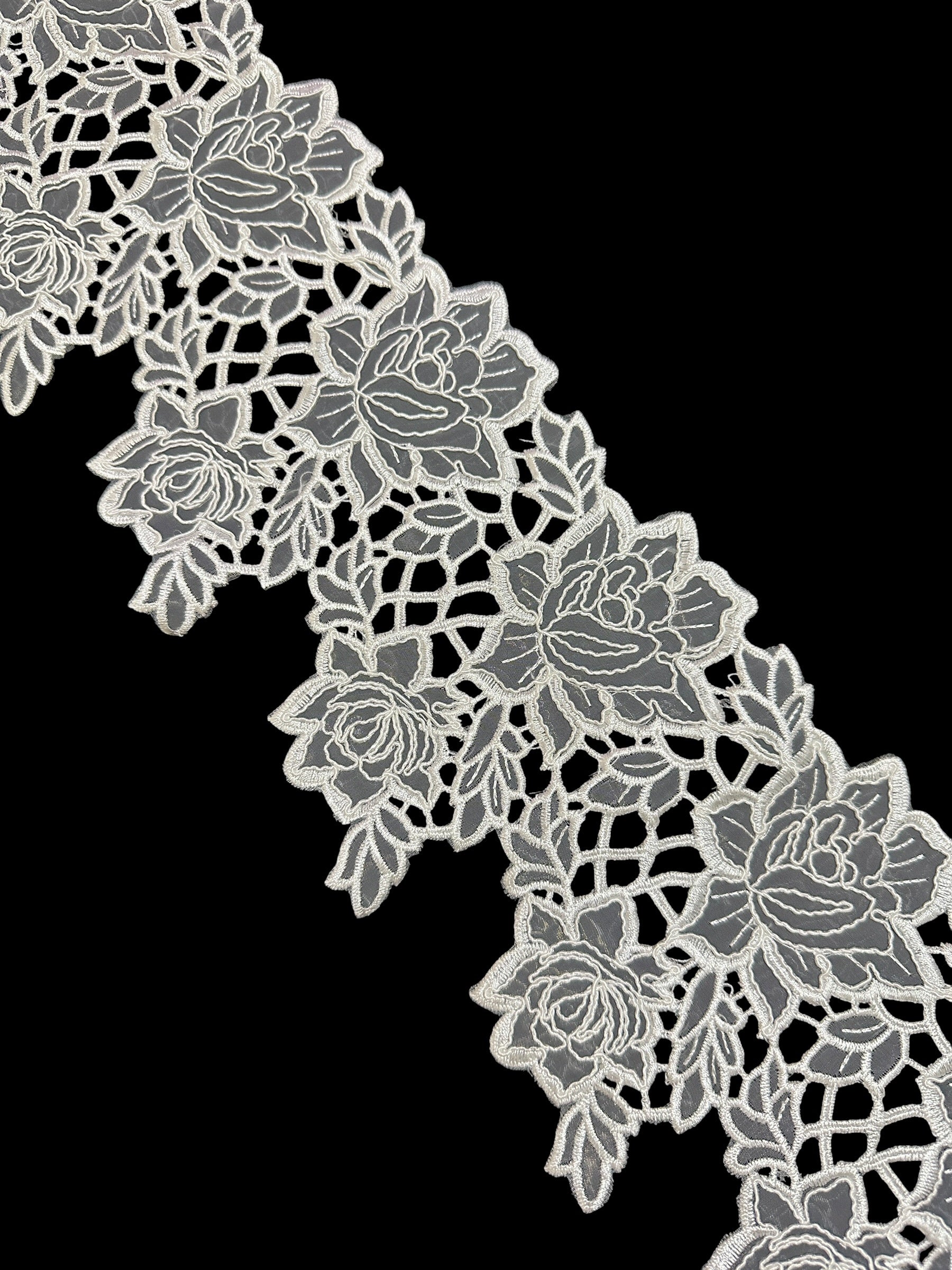🌿Designer Border Lace – Elegant Floral Pattern ( L460 )