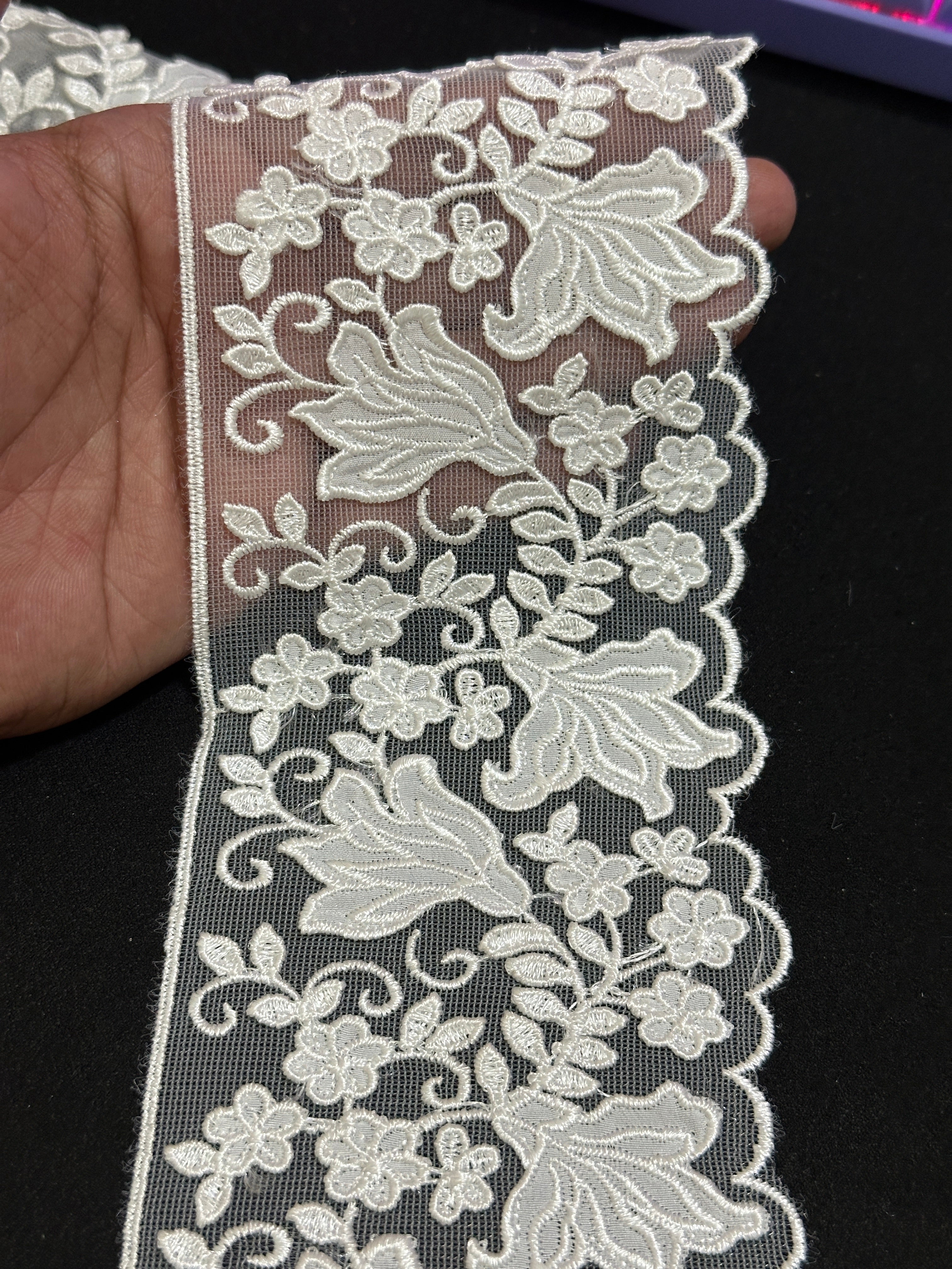 🌿Designer Milky Net Border Lace – Elegant Floral Pattern ( L458 )