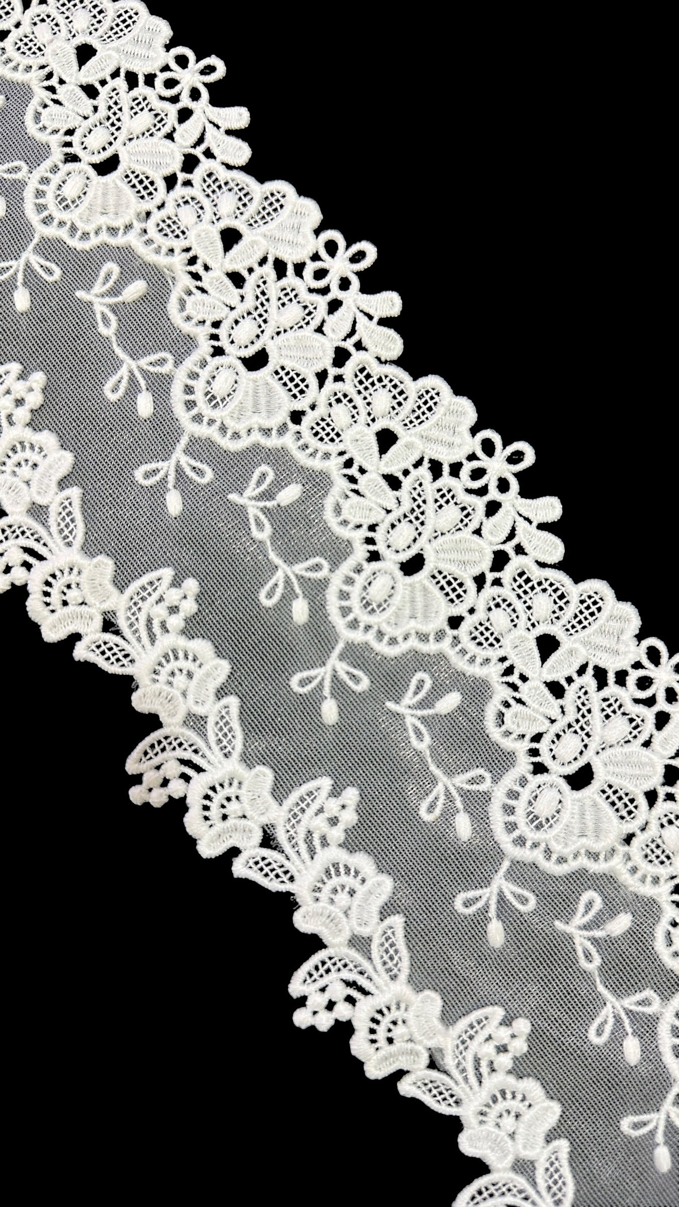 🌿Designer Milky Net Border Lace – Elegant Floral Pattern ( L553 )
