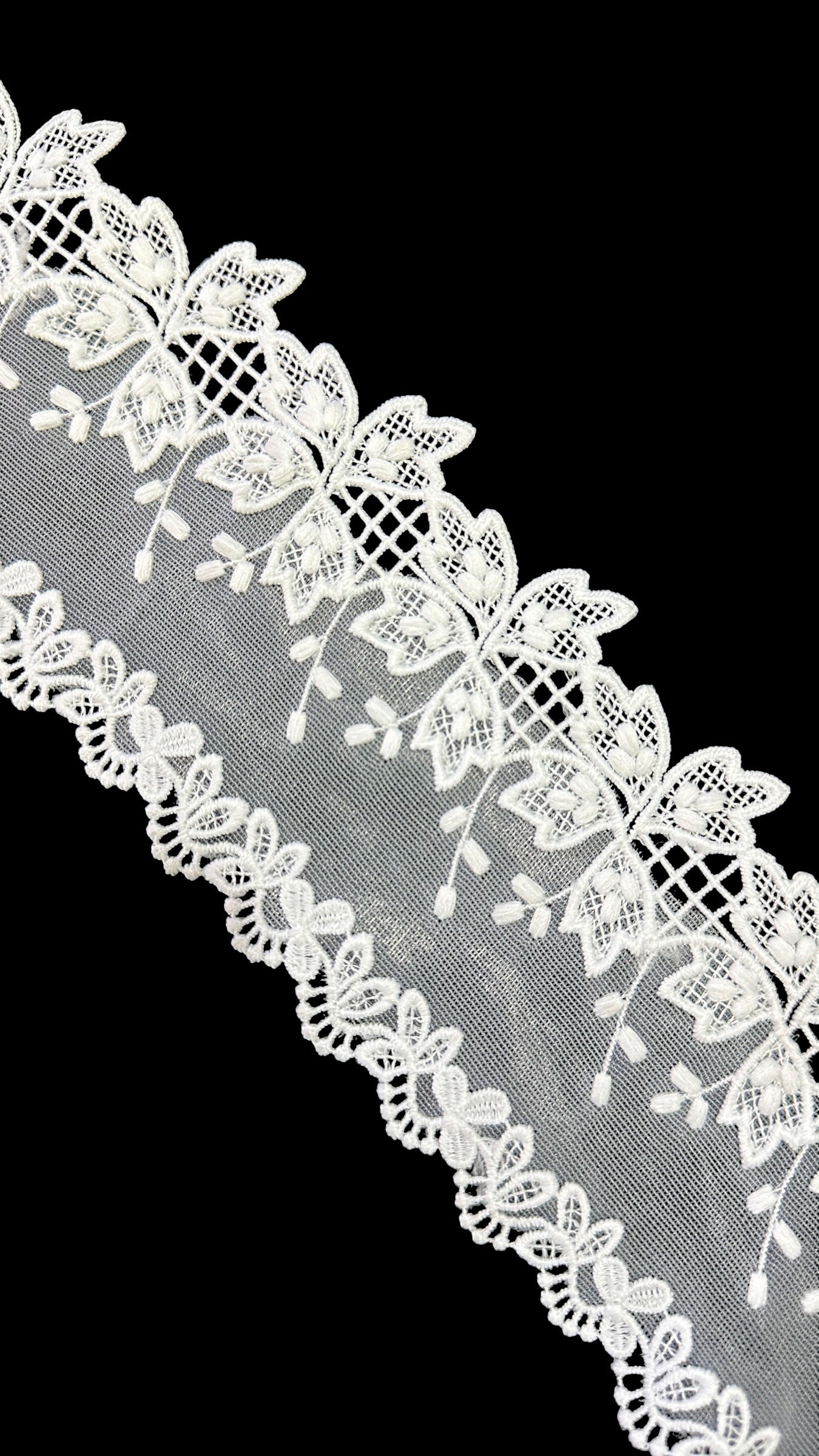 🌿Designer Milky Net Border Lace – Elegant Floral Pattern ( L554 )