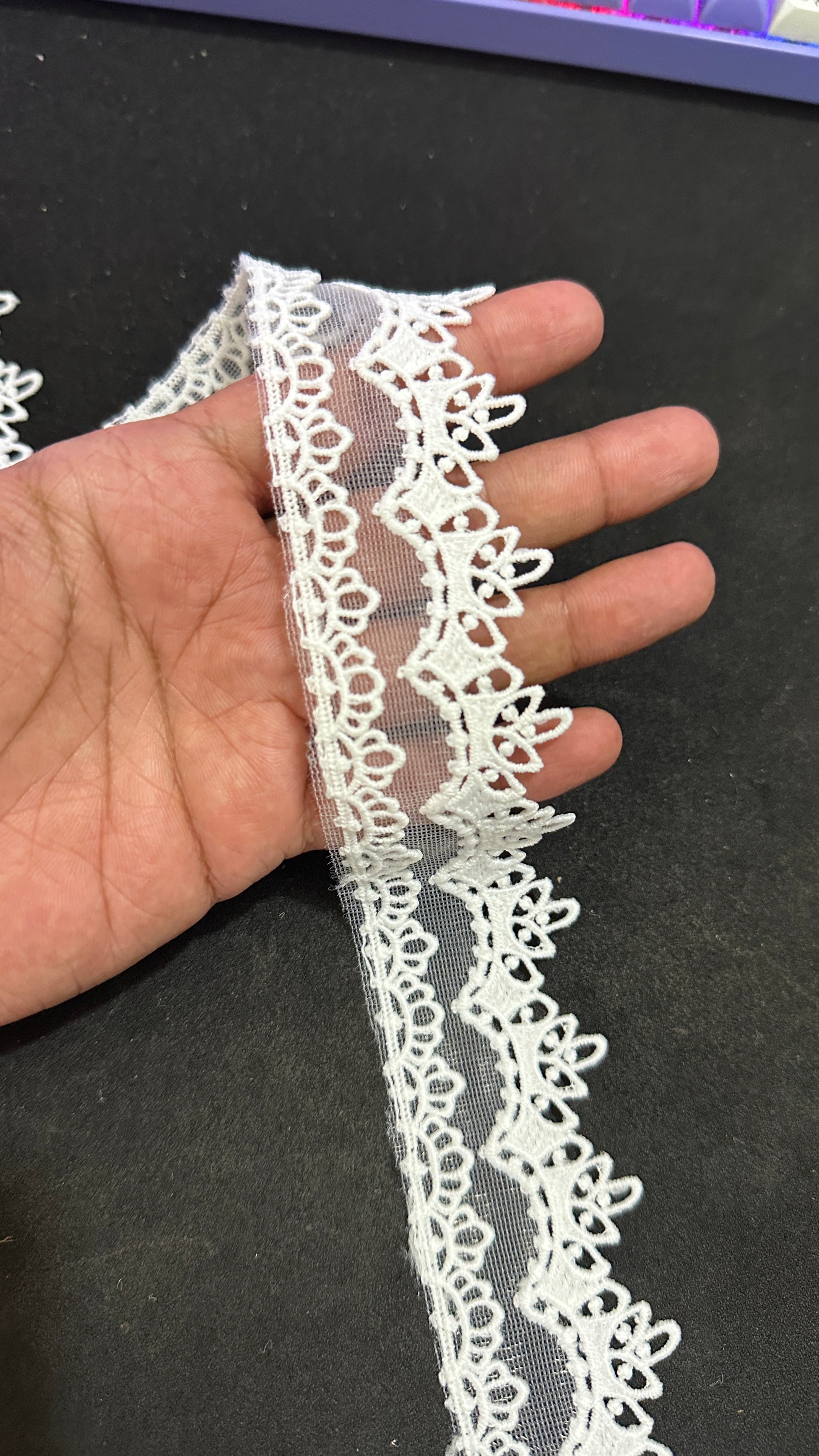🌿Designer Milky Net Border Lace – Elegant Floral Pattern ( L530 )