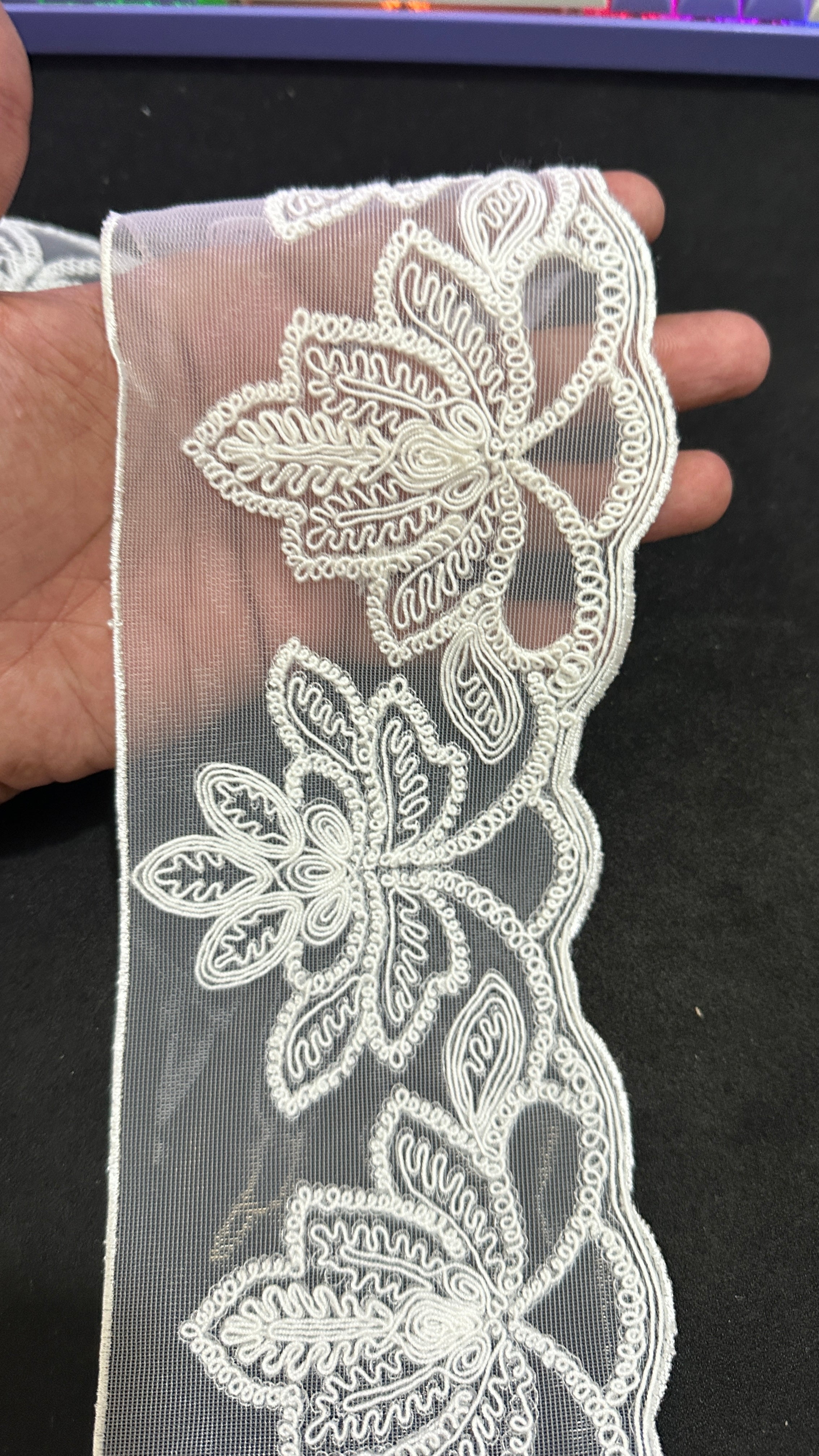 🌿Designer Milky Net Border Lace – Elegant Floral Pattern ( L539 )
