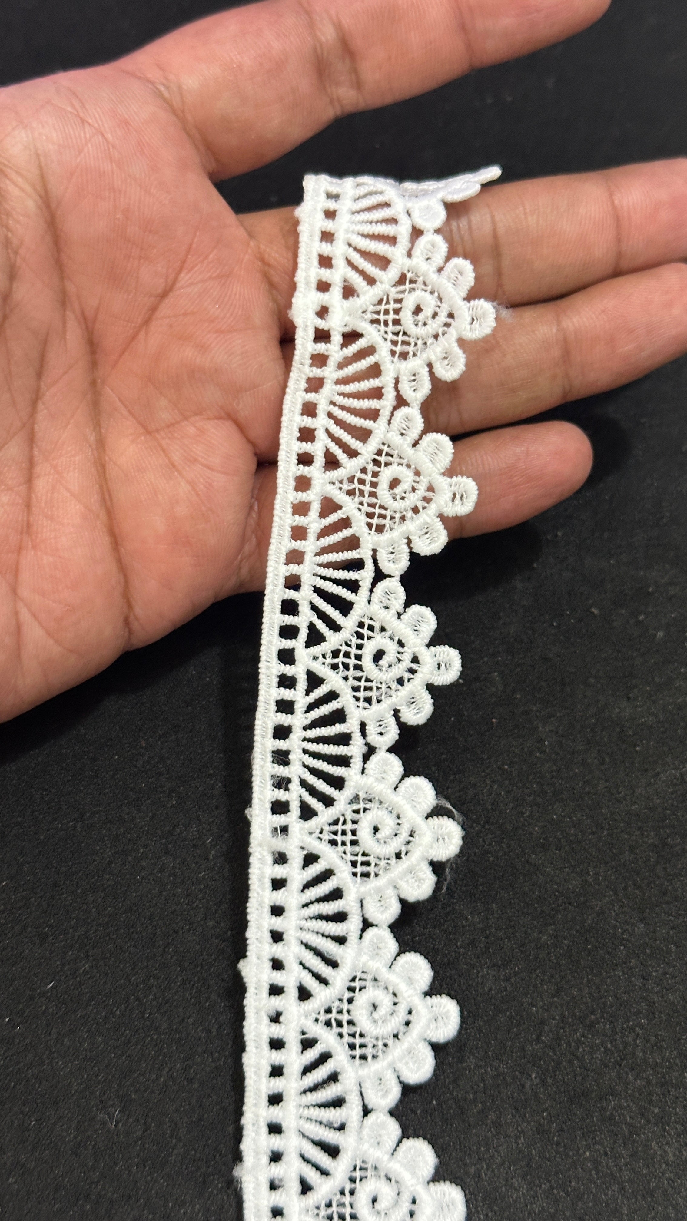 🌿Milky Lace / Dupatta Size - ( L494 )