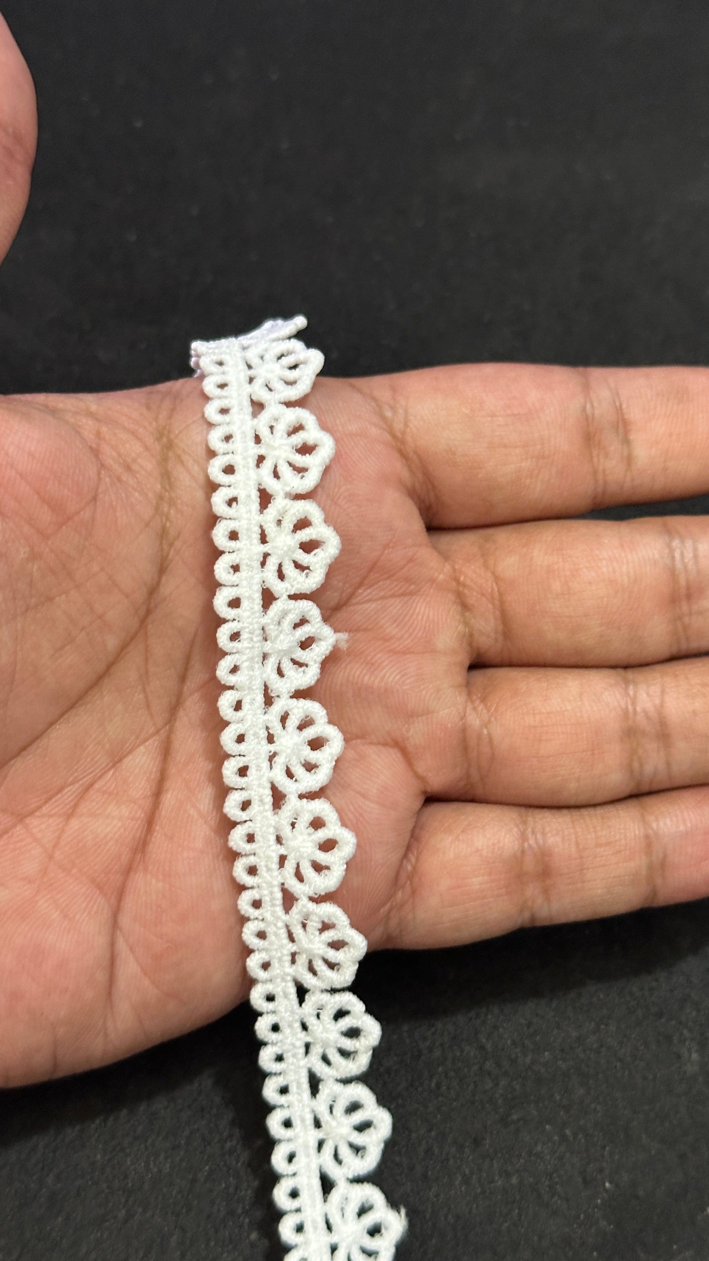 🌿Milky Lace / Dupatta Size - ( L498 )