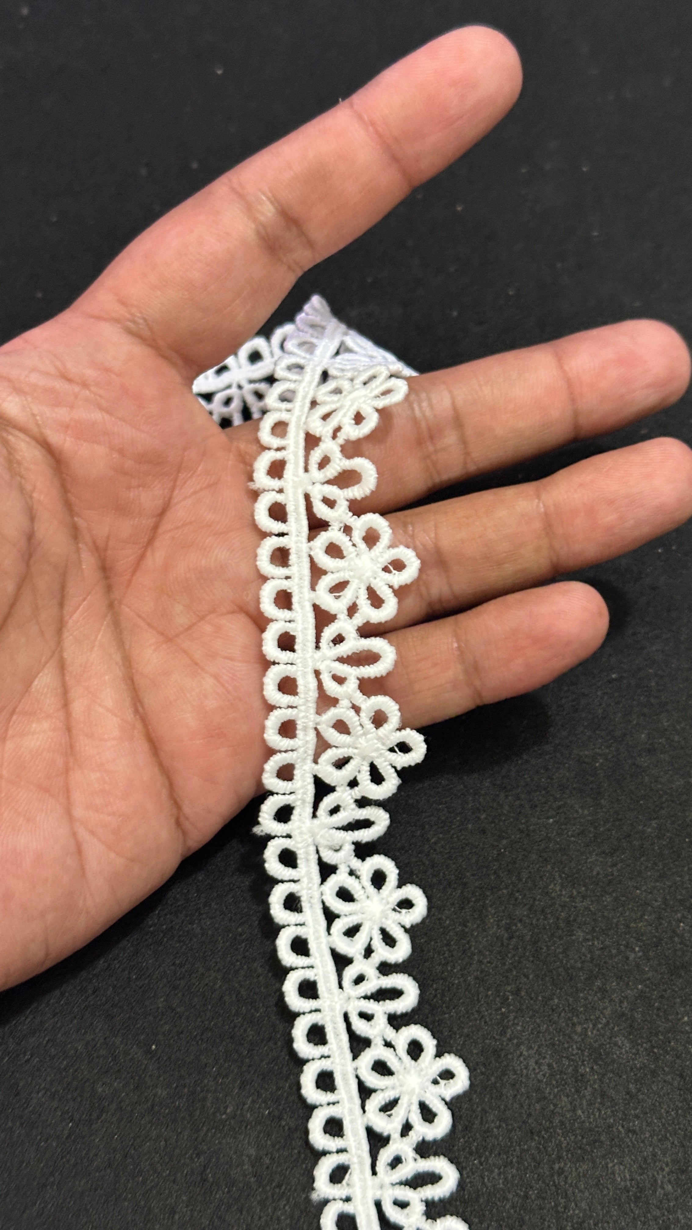 🌿Milky Lace / Dupatta Size - ( L510 )