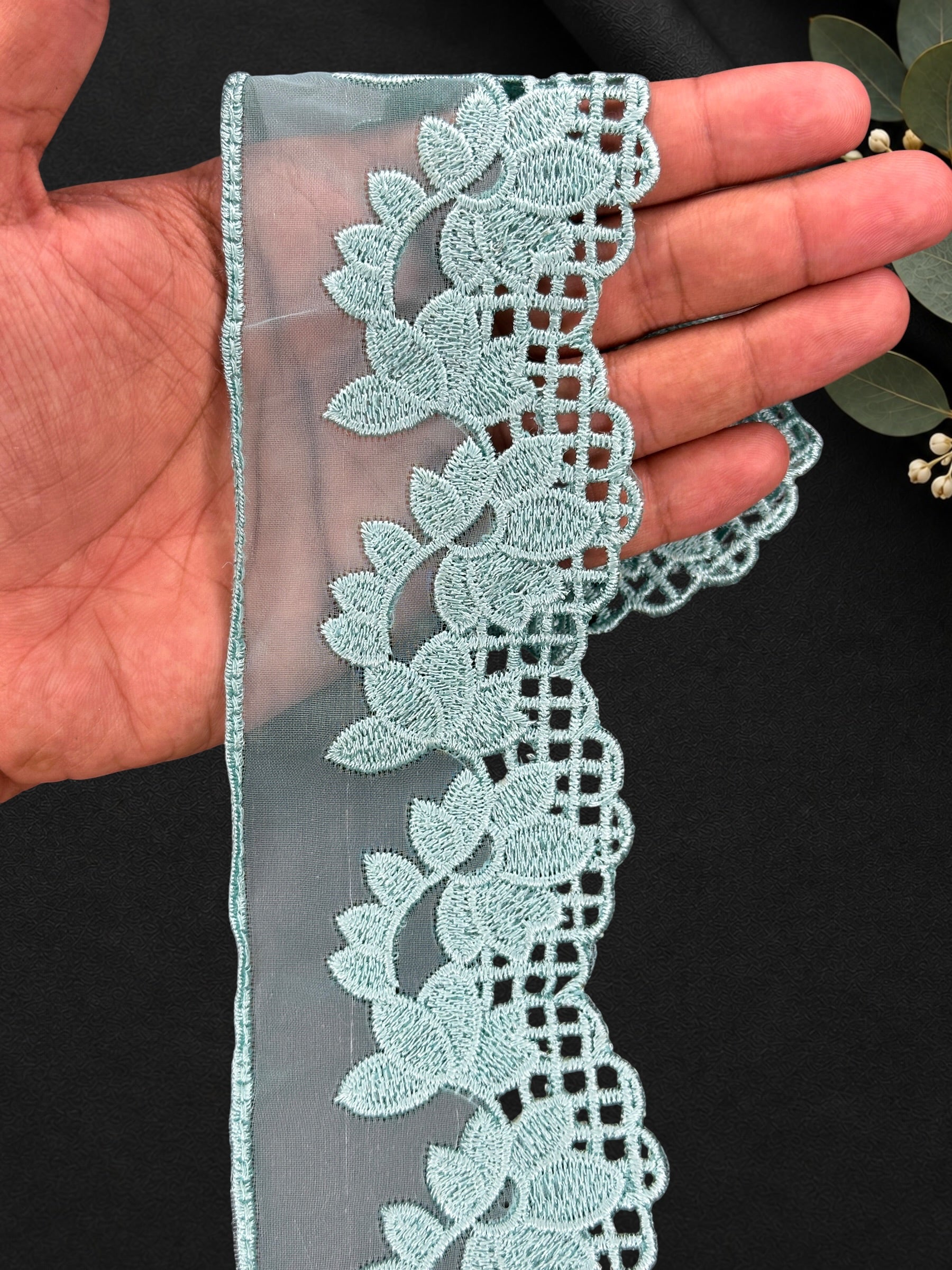 Organza Border - FL-018