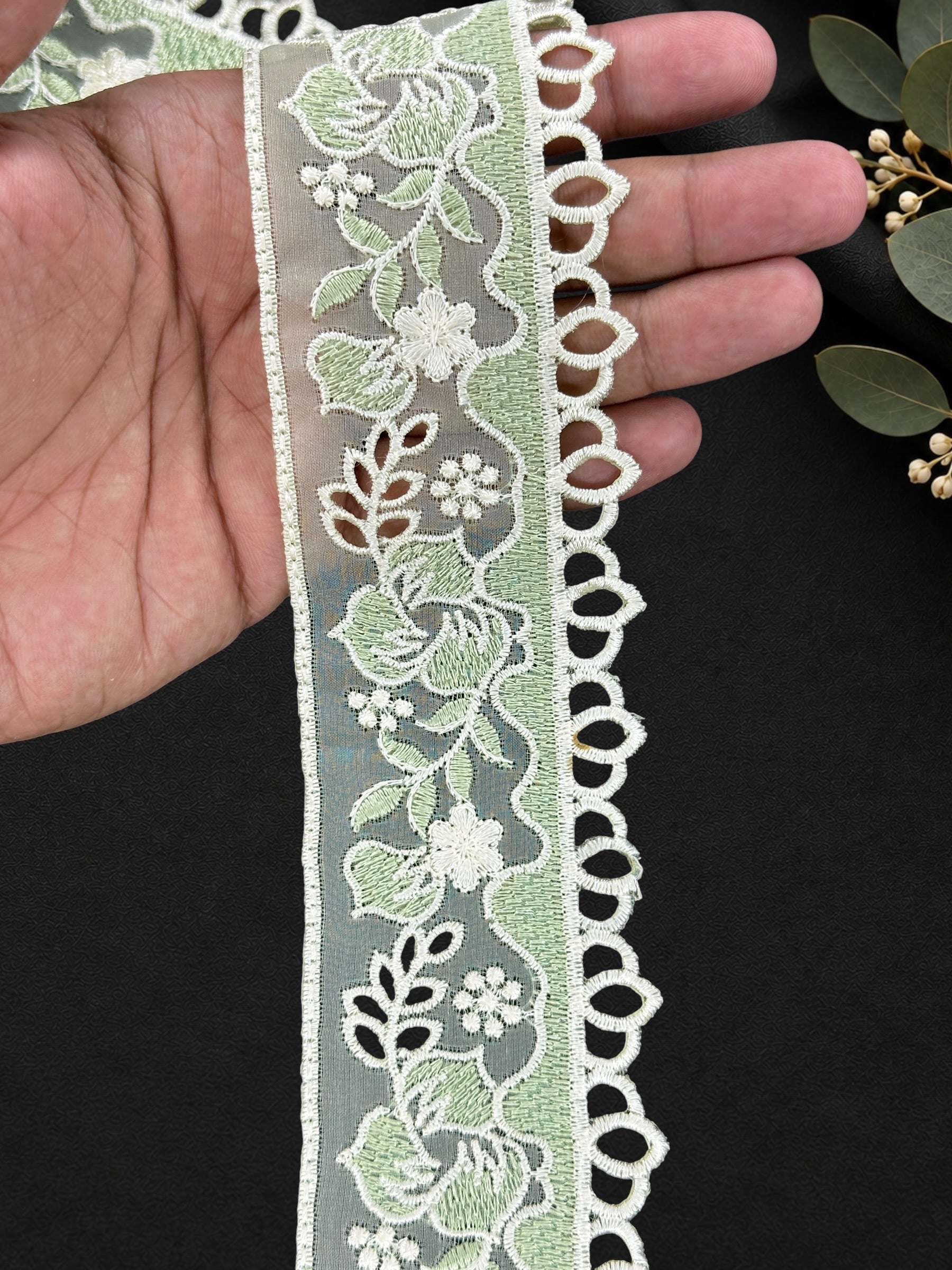 Organza Border - FL-008