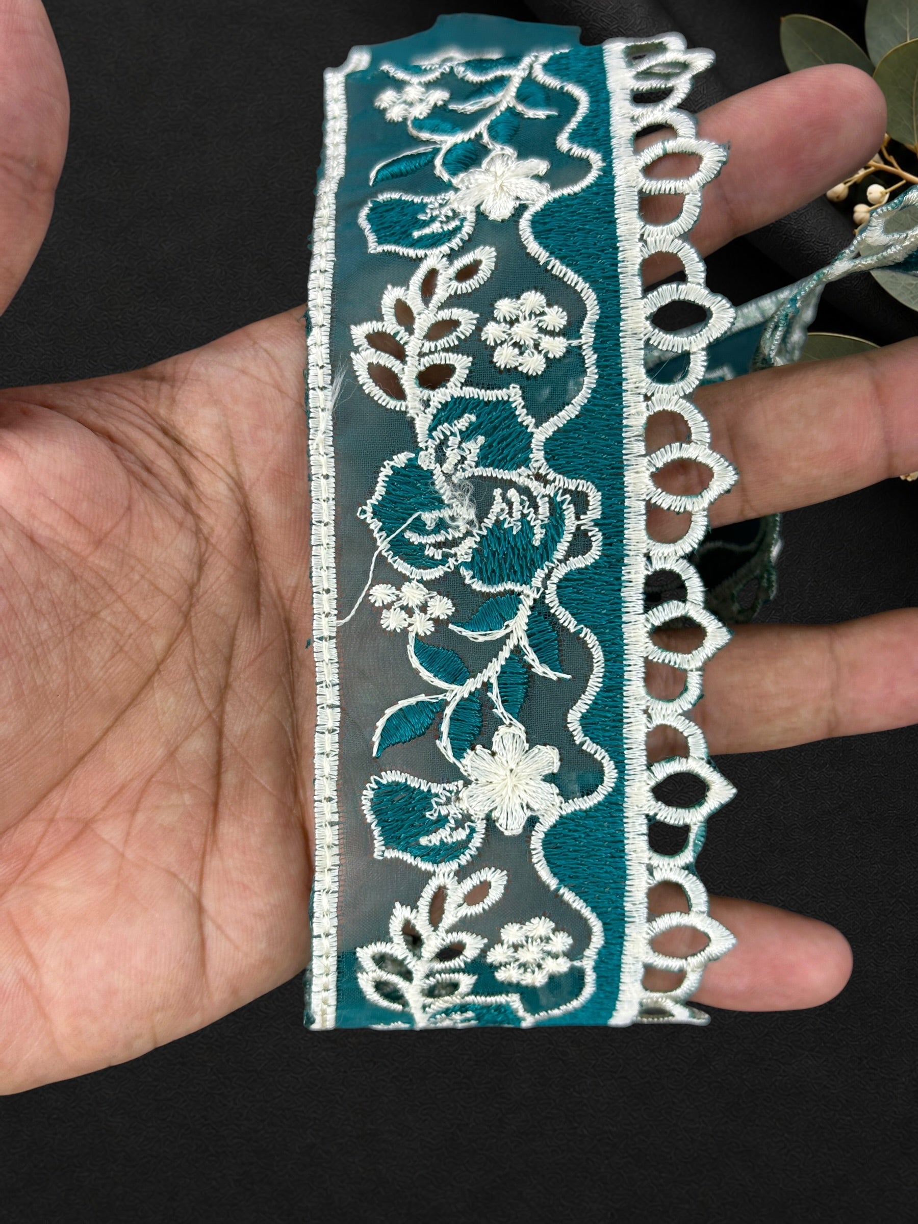 Organza Border - FL-010