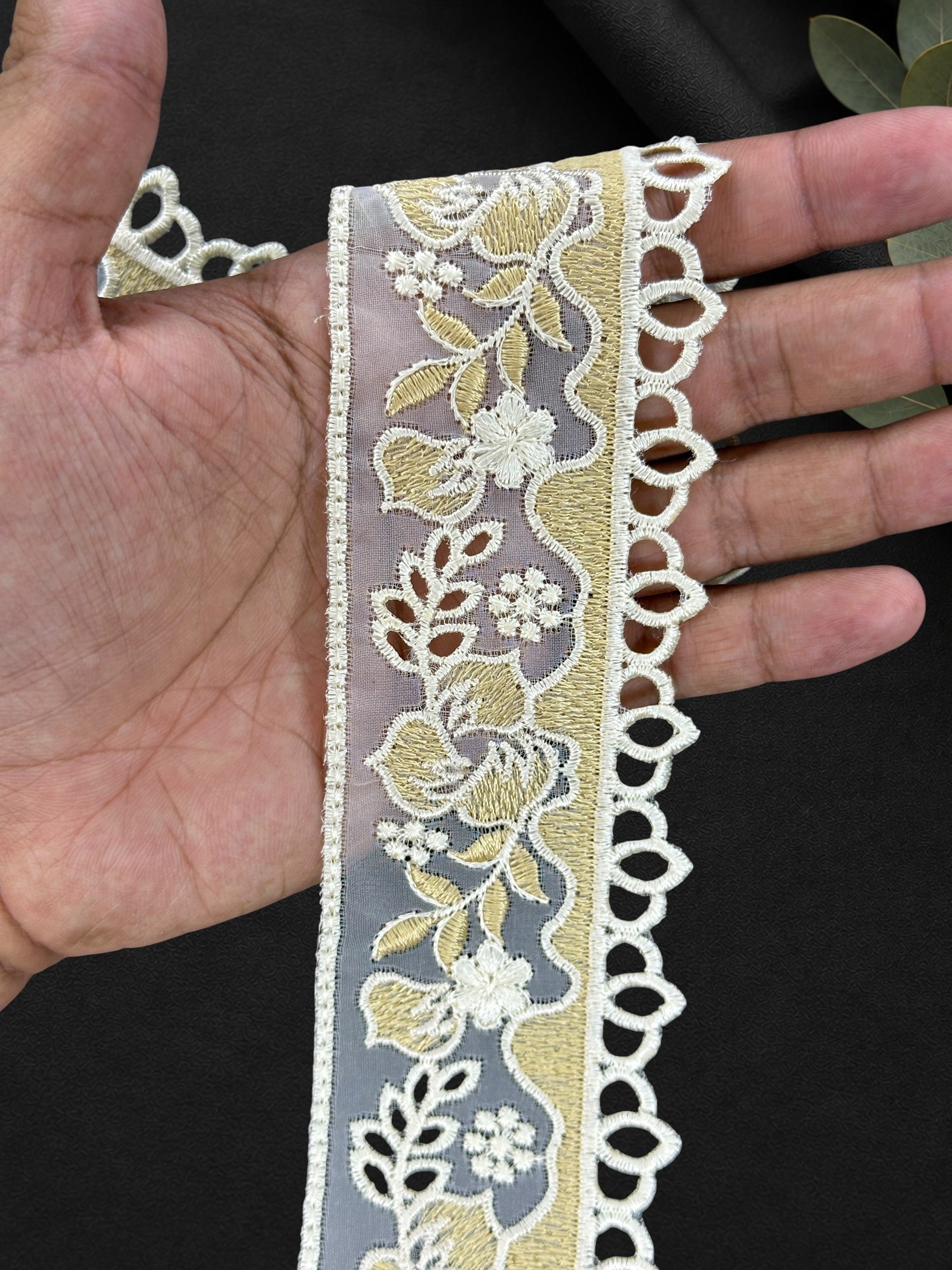 Organza Border - FL-009