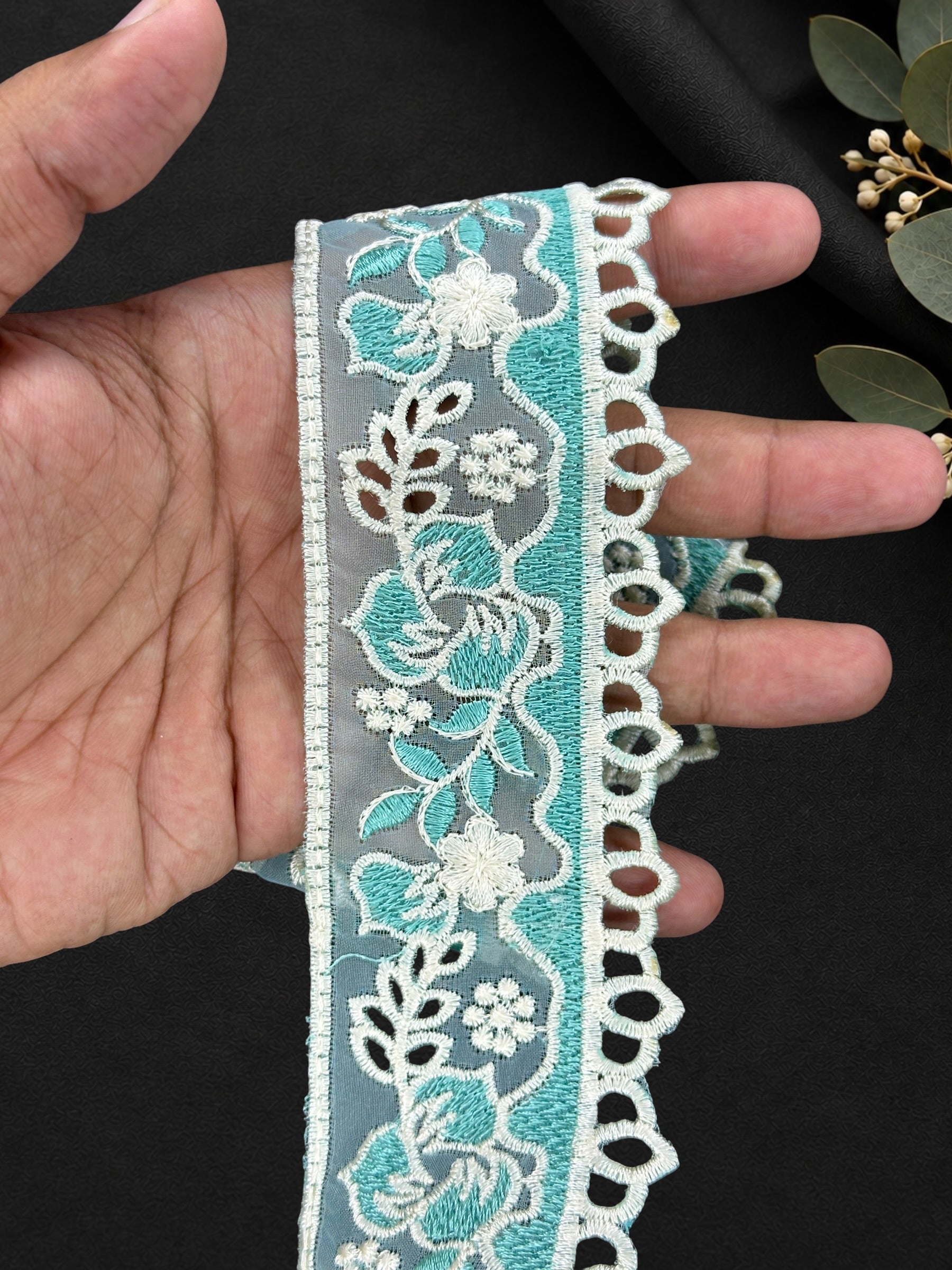 Organza Border - FL-010