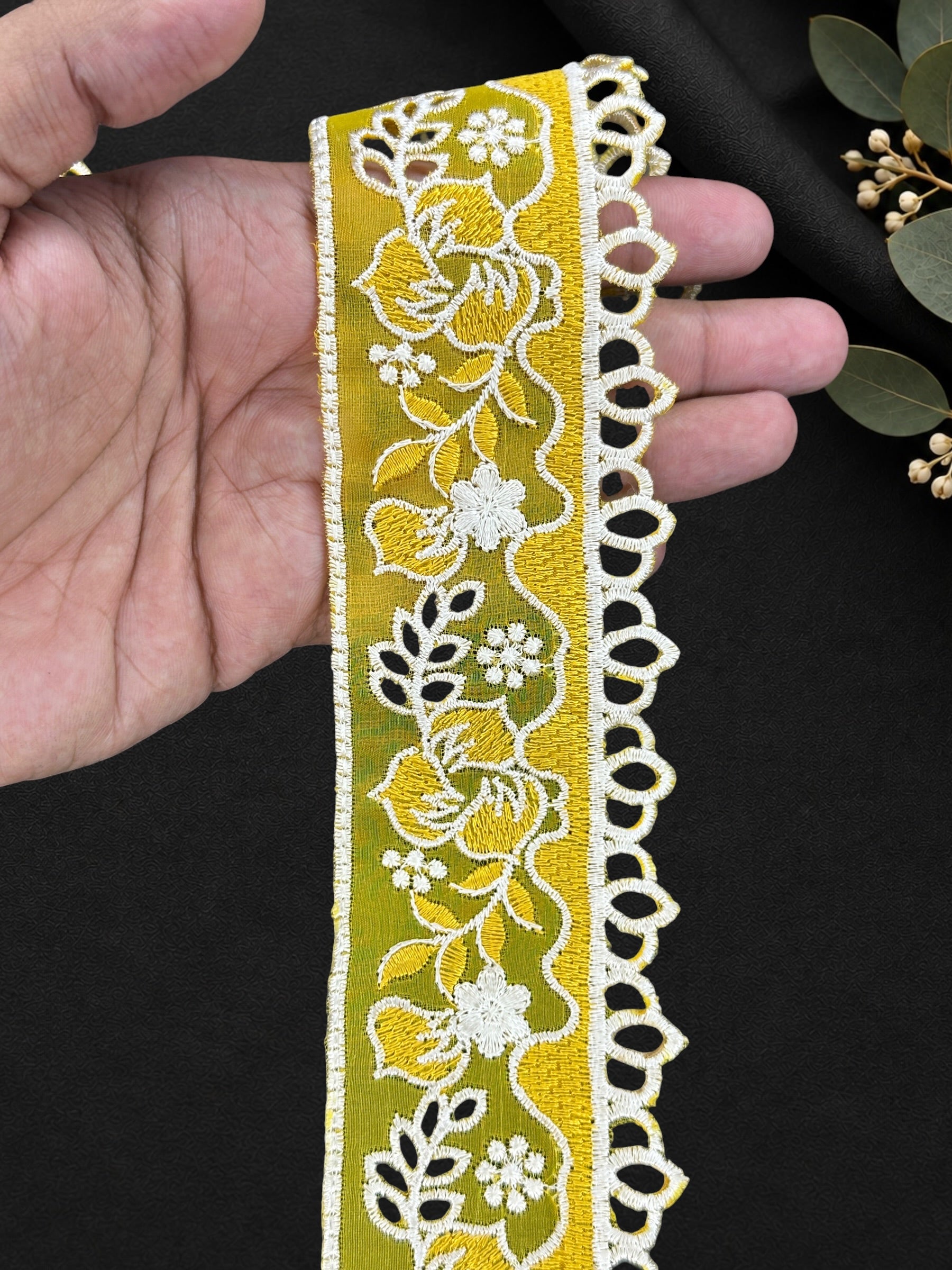 Organza Border - FL-011
