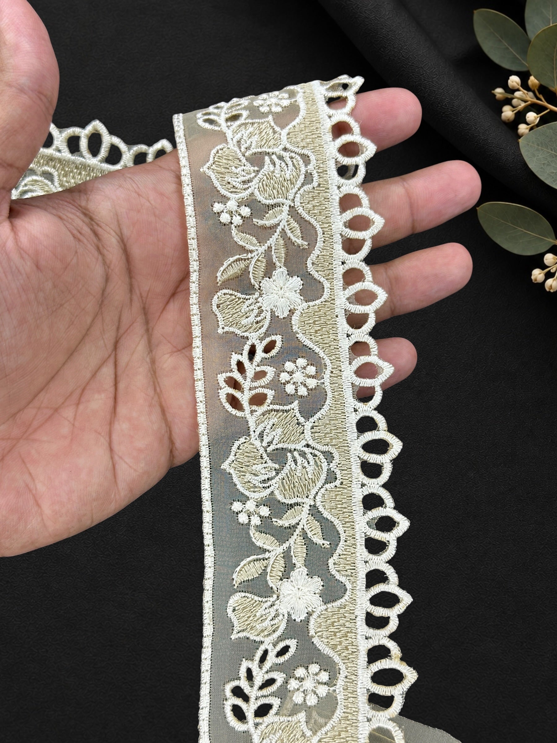 Organza Border - FL-011